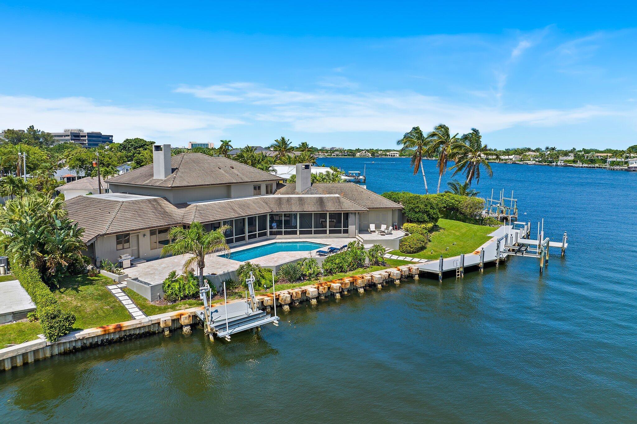 Homes for sale in North Palm Beach, FL | 1454 Point Way, North Palm Beach, FL 33408 | MLS# R11125558