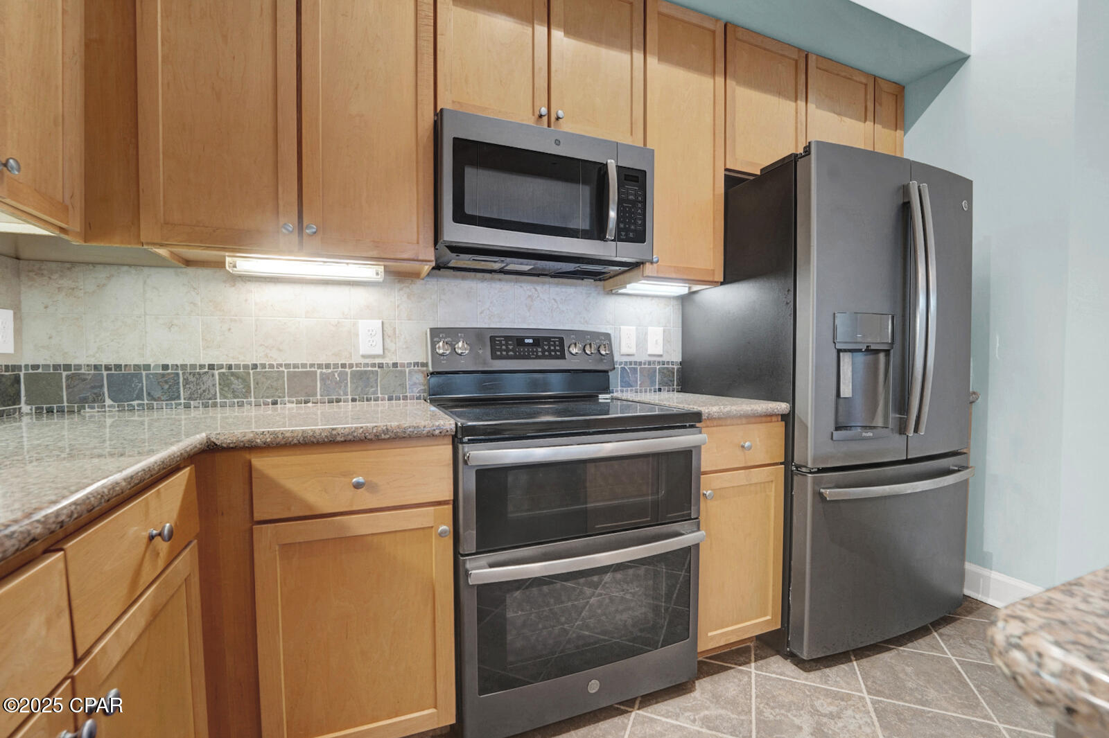 Image 11 For 8700 Front Beach  1302