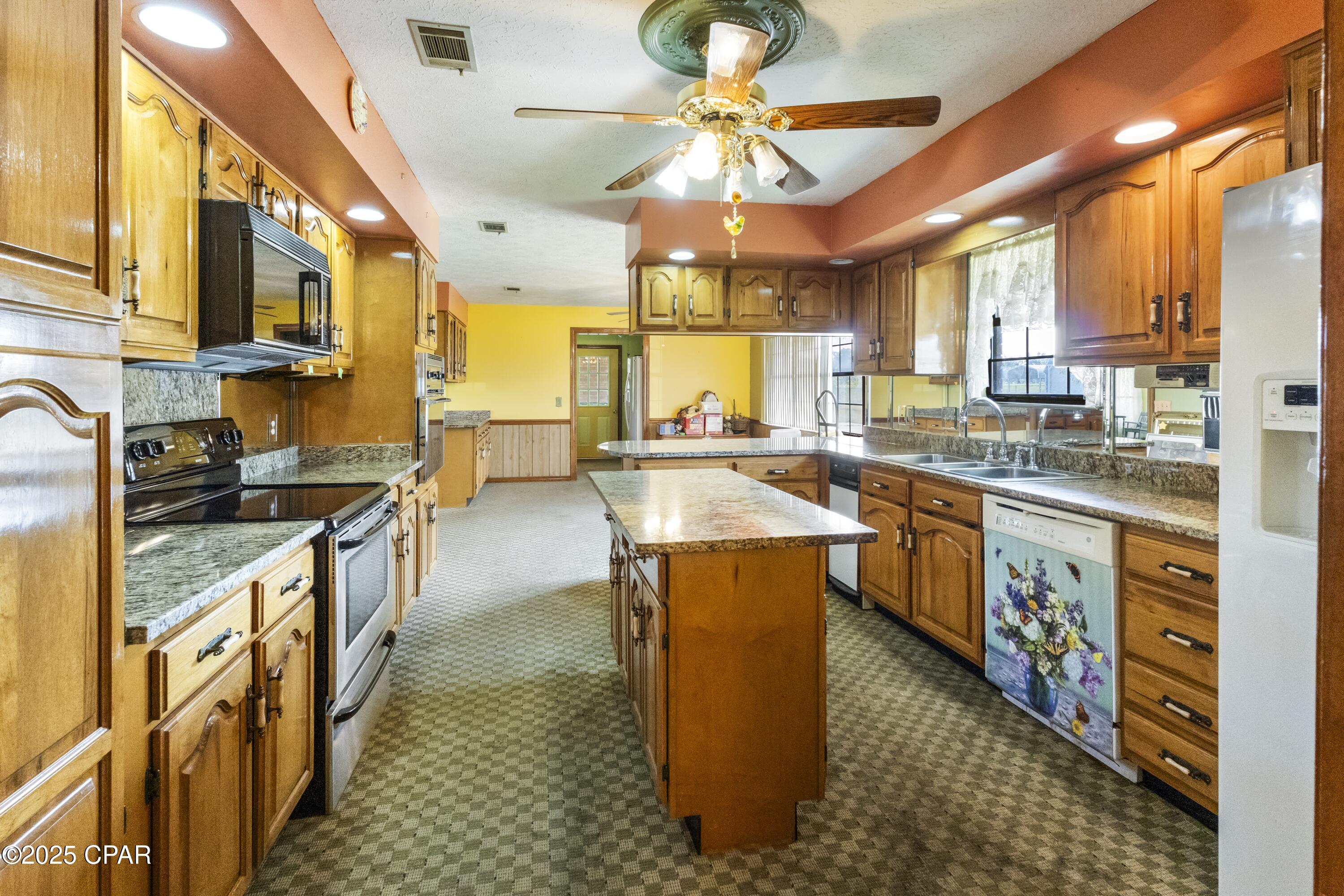 Image 10 For 315 Hiland Drive