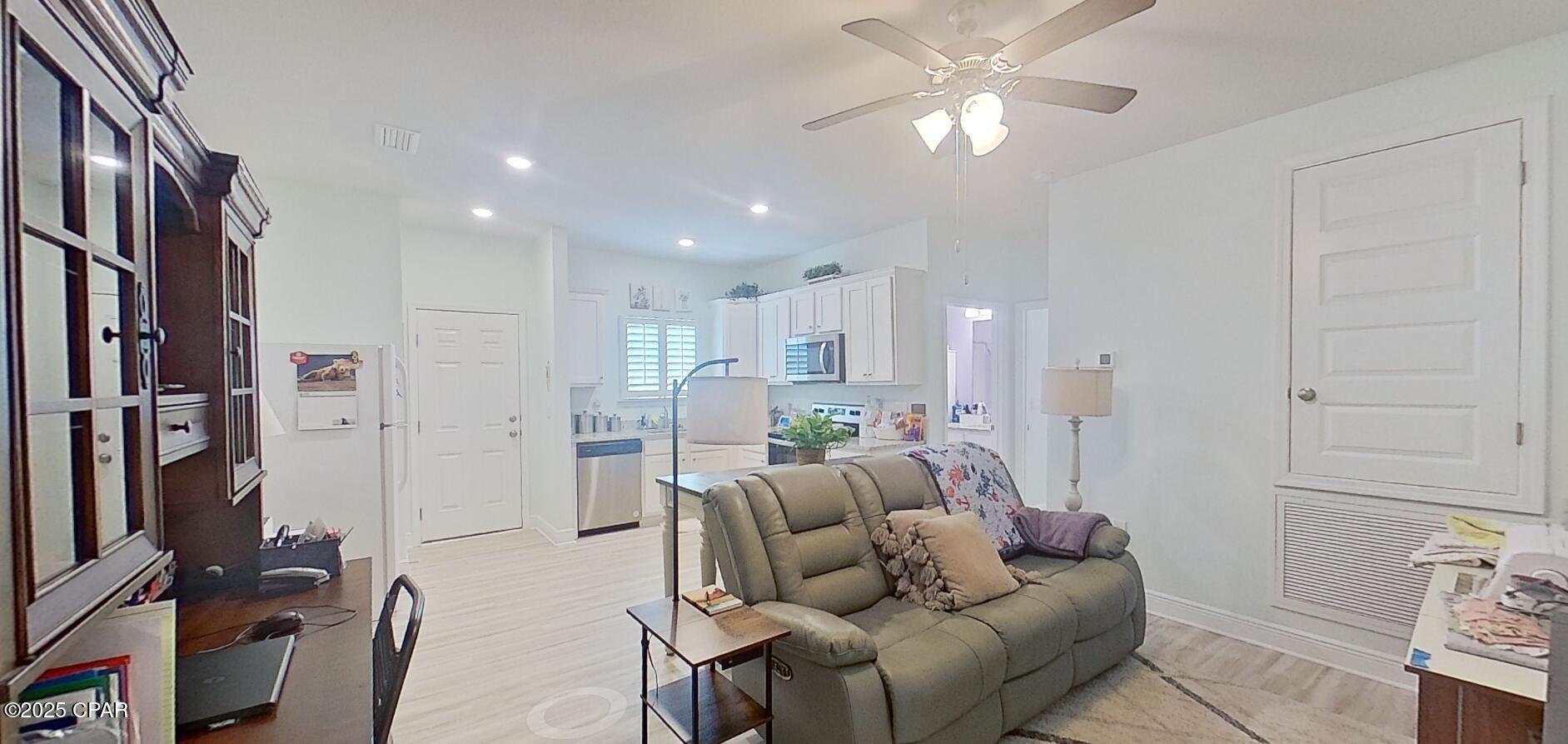 Image 21 For 715 Backwater Road