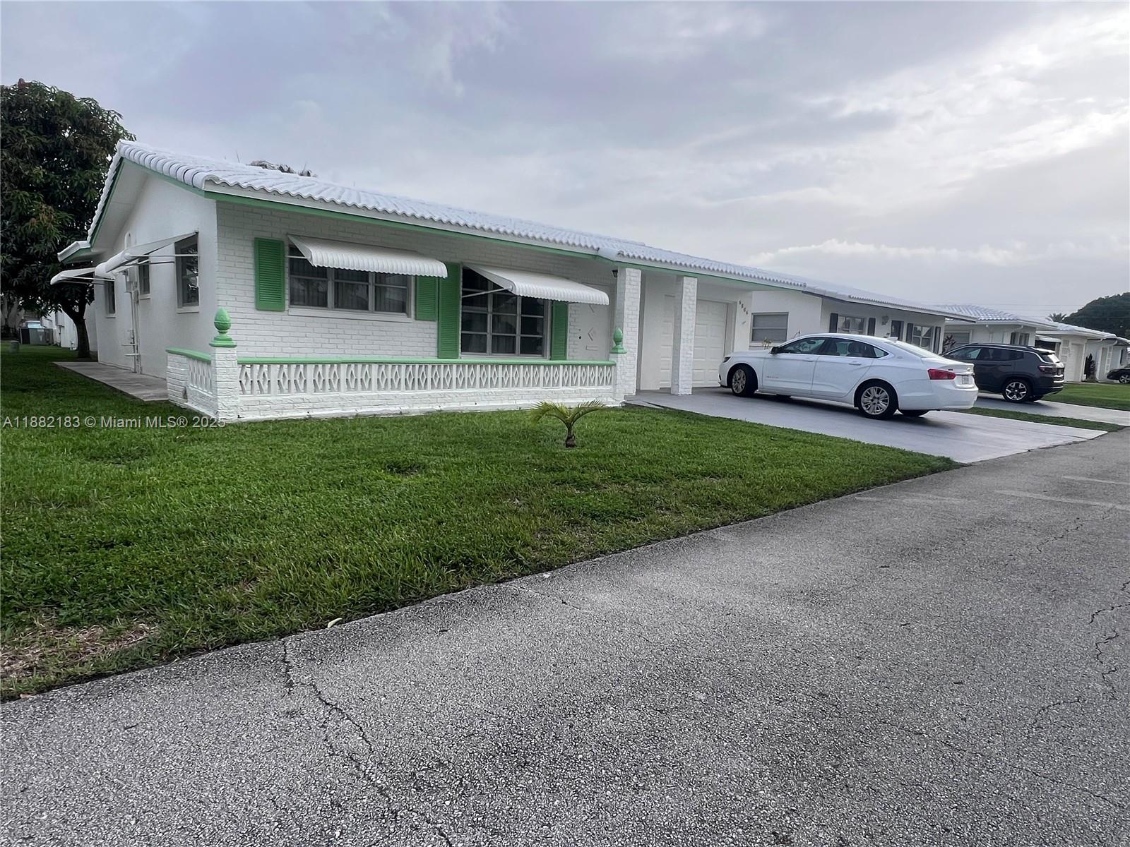 Homes for sale in Tamarac, FL | 6806 Nw 75Th Dr, Tamarac, FL 33321 | MLS# A11882183