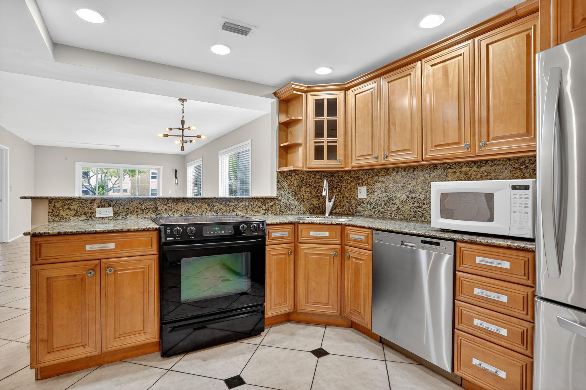 Homes for sale in Oakland Park, FL | 3050 Ne 16th Avenue #107, Oakland Park, FL 33334 | MLS# F10527412