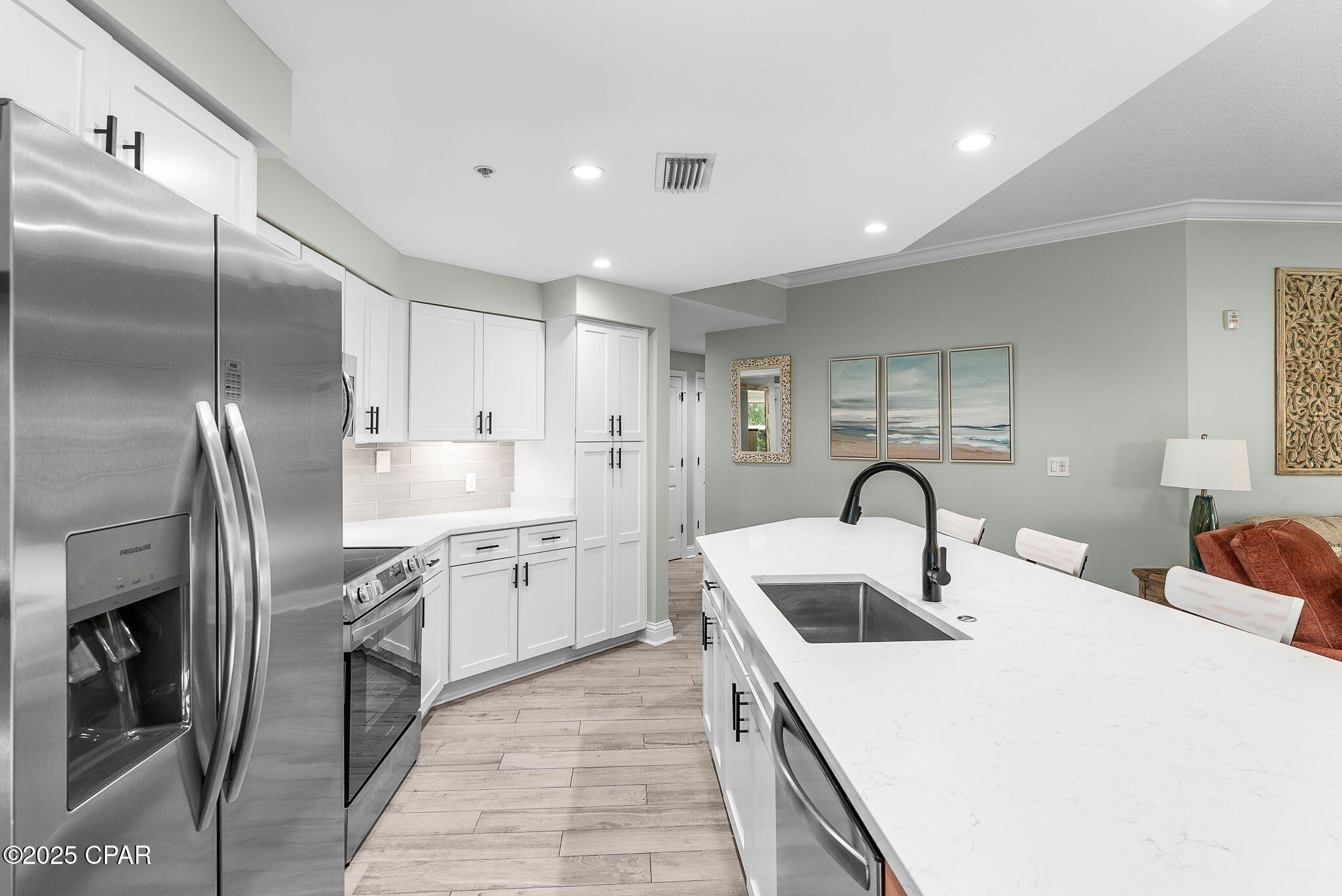 Image 10 For 4050 Marriott Drive 3206