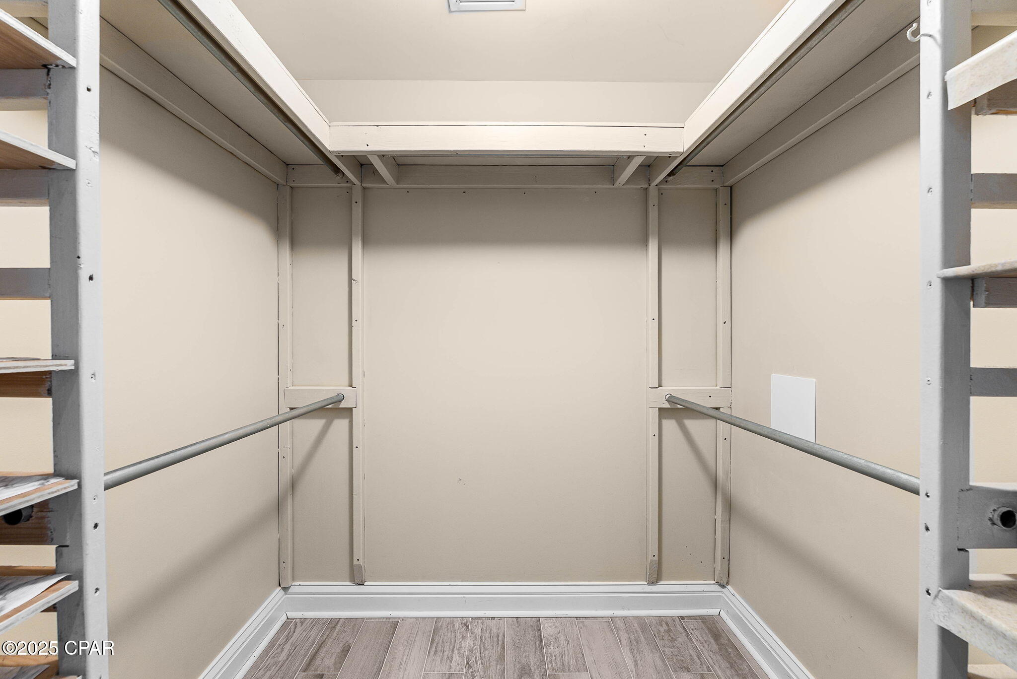 Image 20 For 4050 Marriott Drive 3206