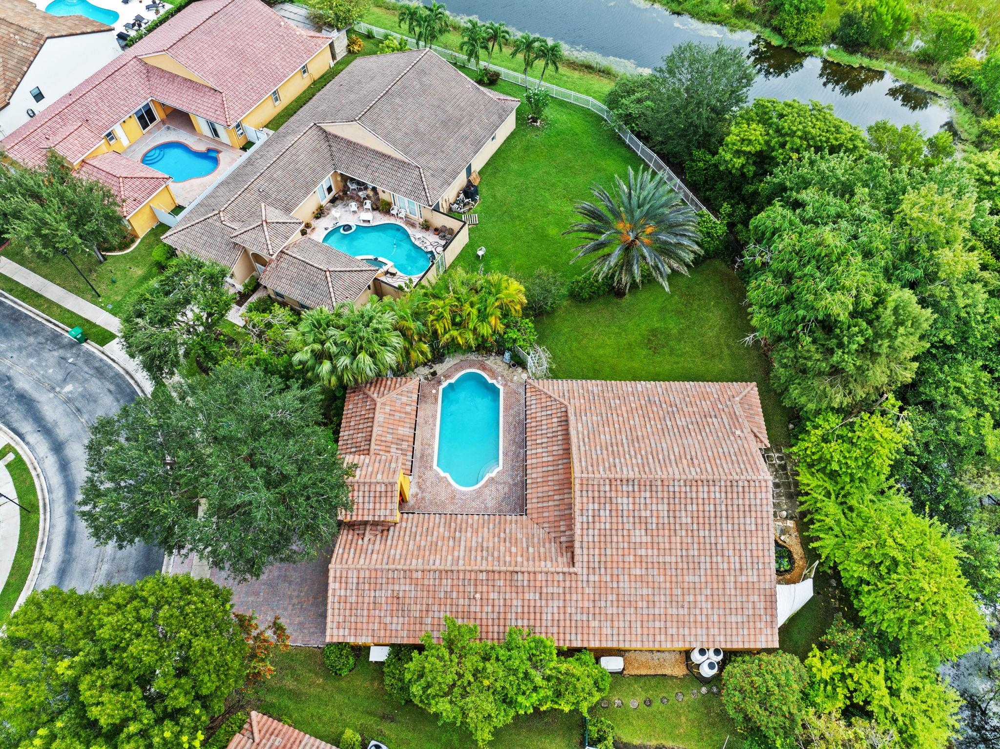 19820 Sw 7th Pl Pembroke Pines FL 33029 | F10527645