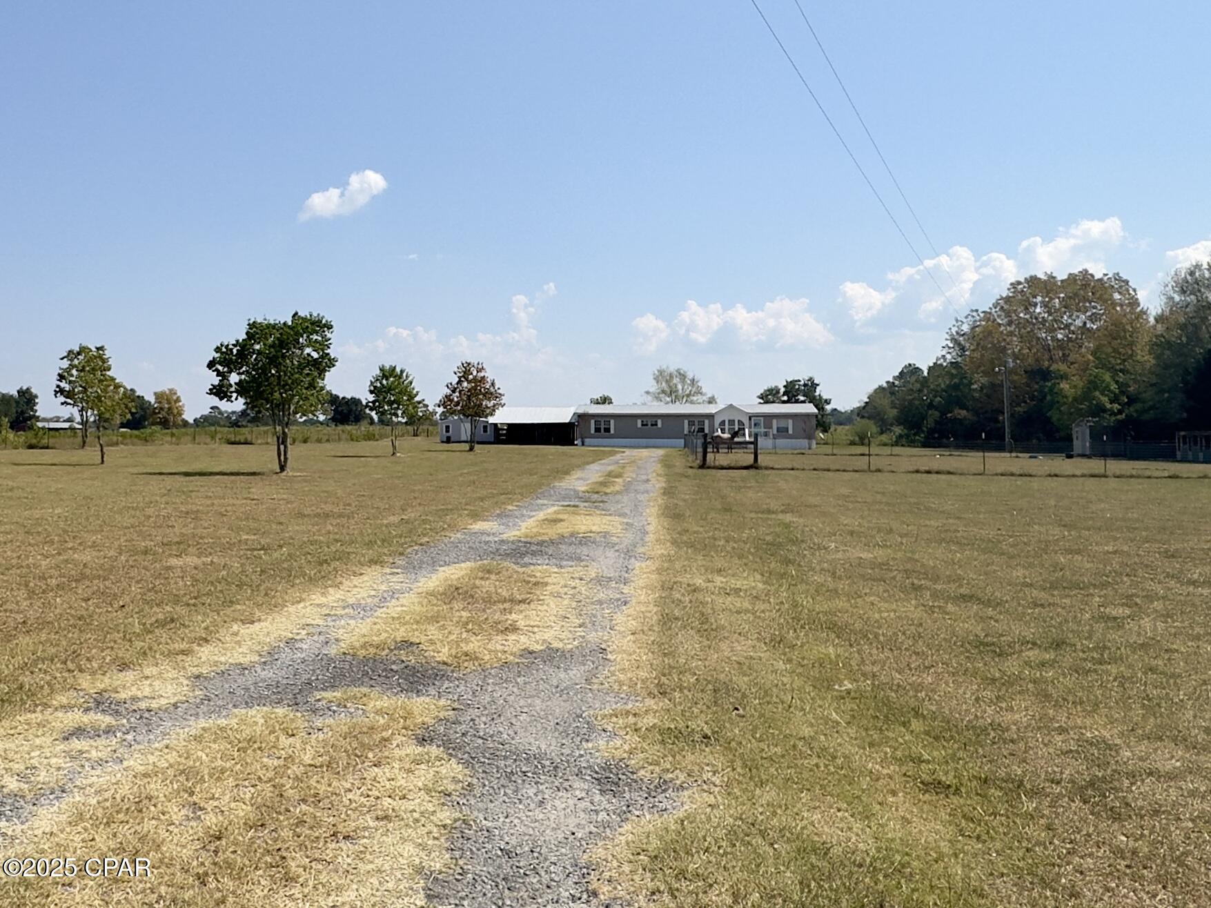 Image 2 For 2660 Highway 69