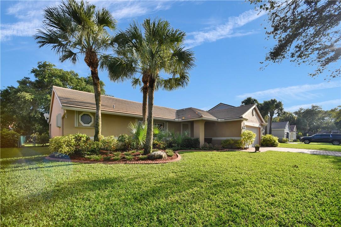 Royal Land Amd 132-20 B