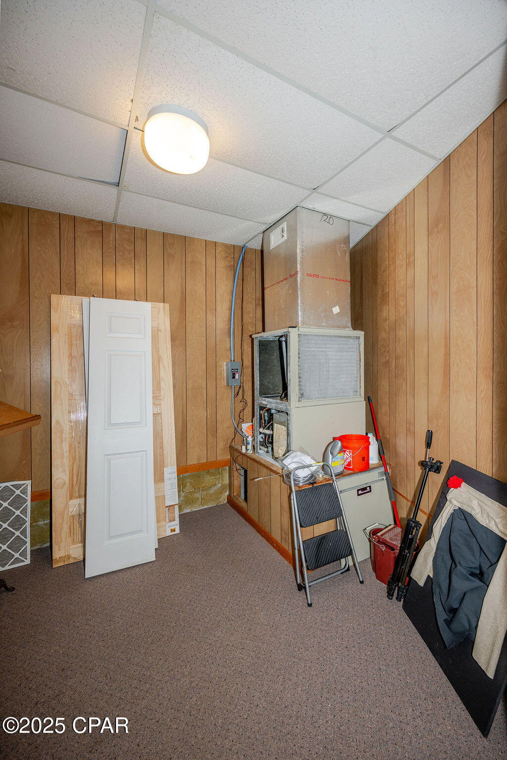 Listing photo id 33 for 8904 Highway 2301