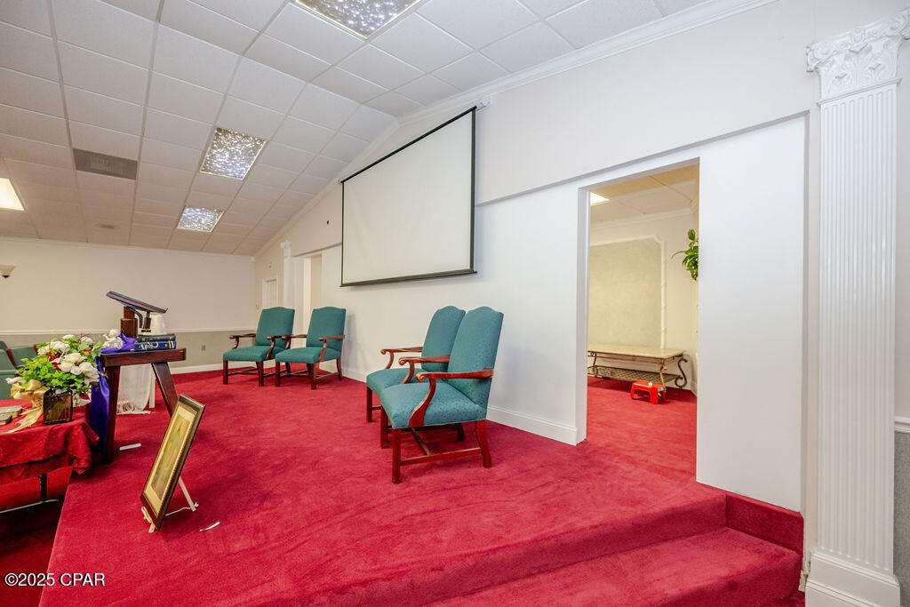 Listing photo id 34 for 8904 Highway 2301