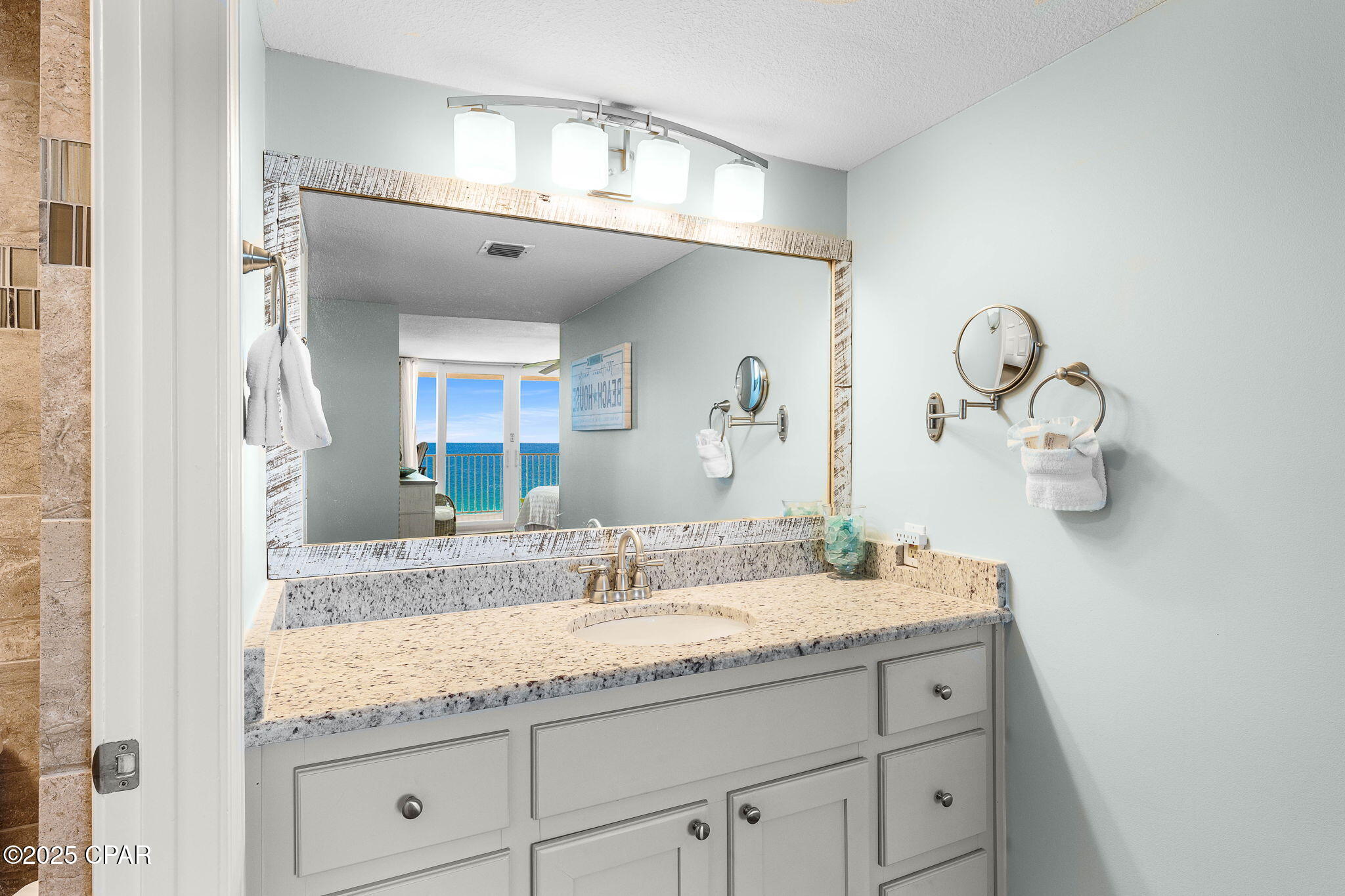 Image 23 For 7205 Thomas Drive E2003