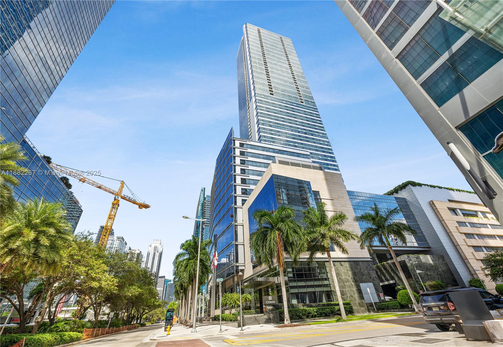 Condo for Sale in Miami, FL