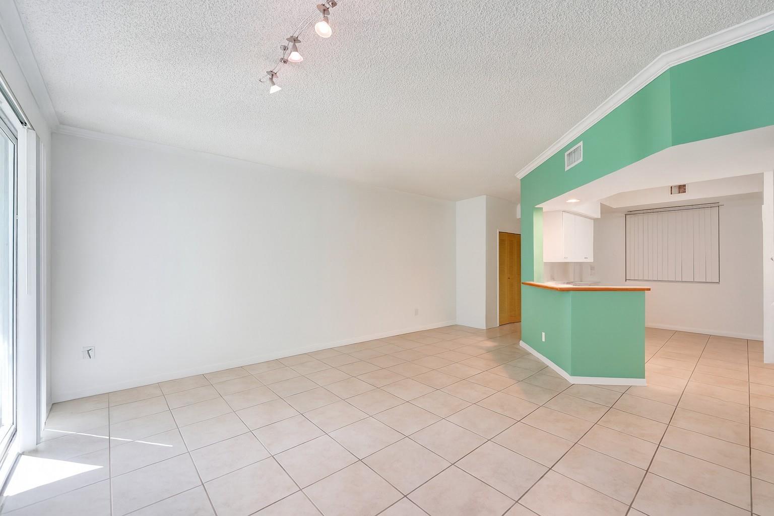 Homes for sale in North Miami Beach, FL | 3105 Ne 184th St #7106, North Miami Beach, FL 33160 | MLS# F10527703