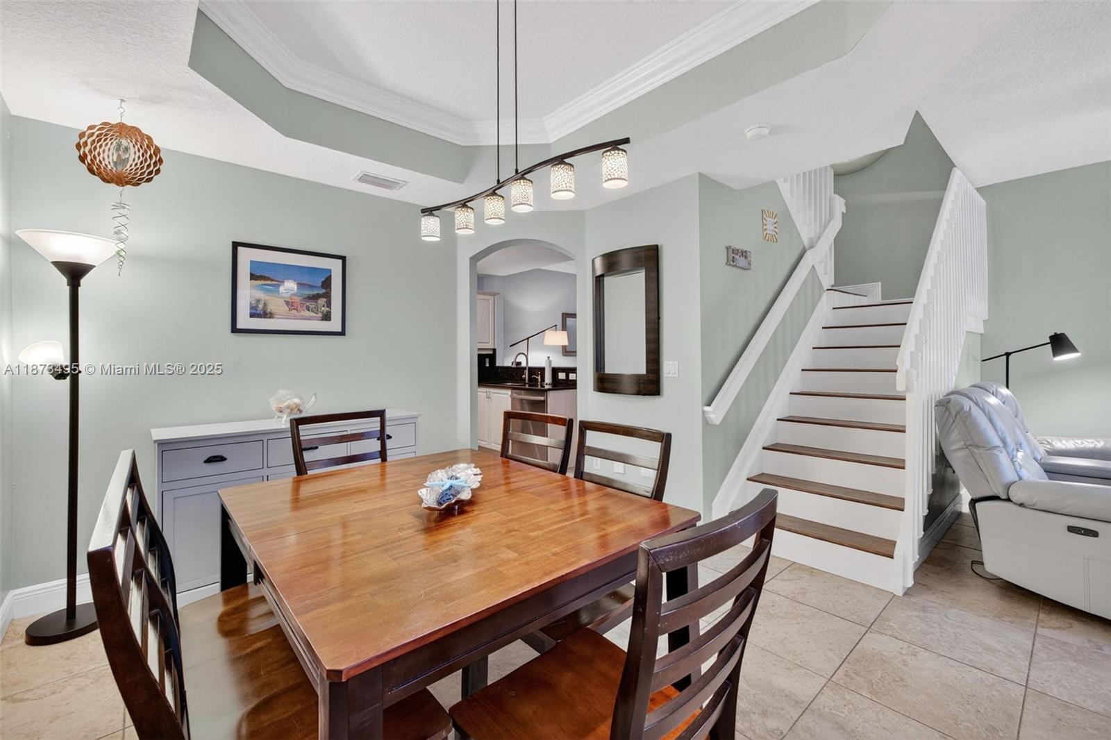 Villas At Harbor Isles Co