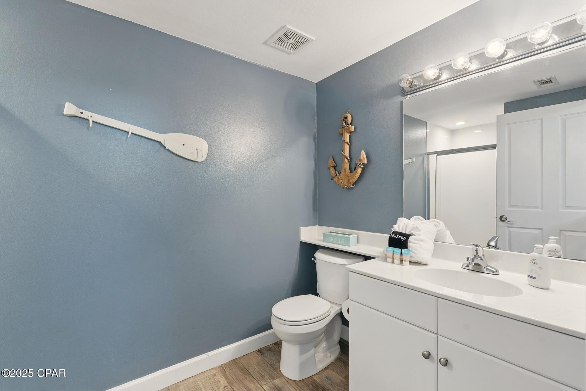 Image 15 For 9900 Thomas Drive 2007