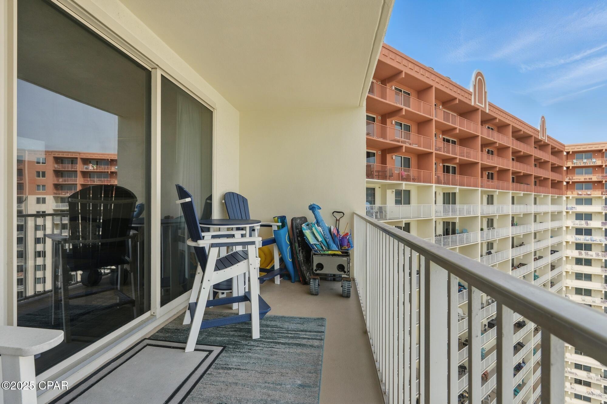 Image 24 For 9900 Thomas Drive 2007