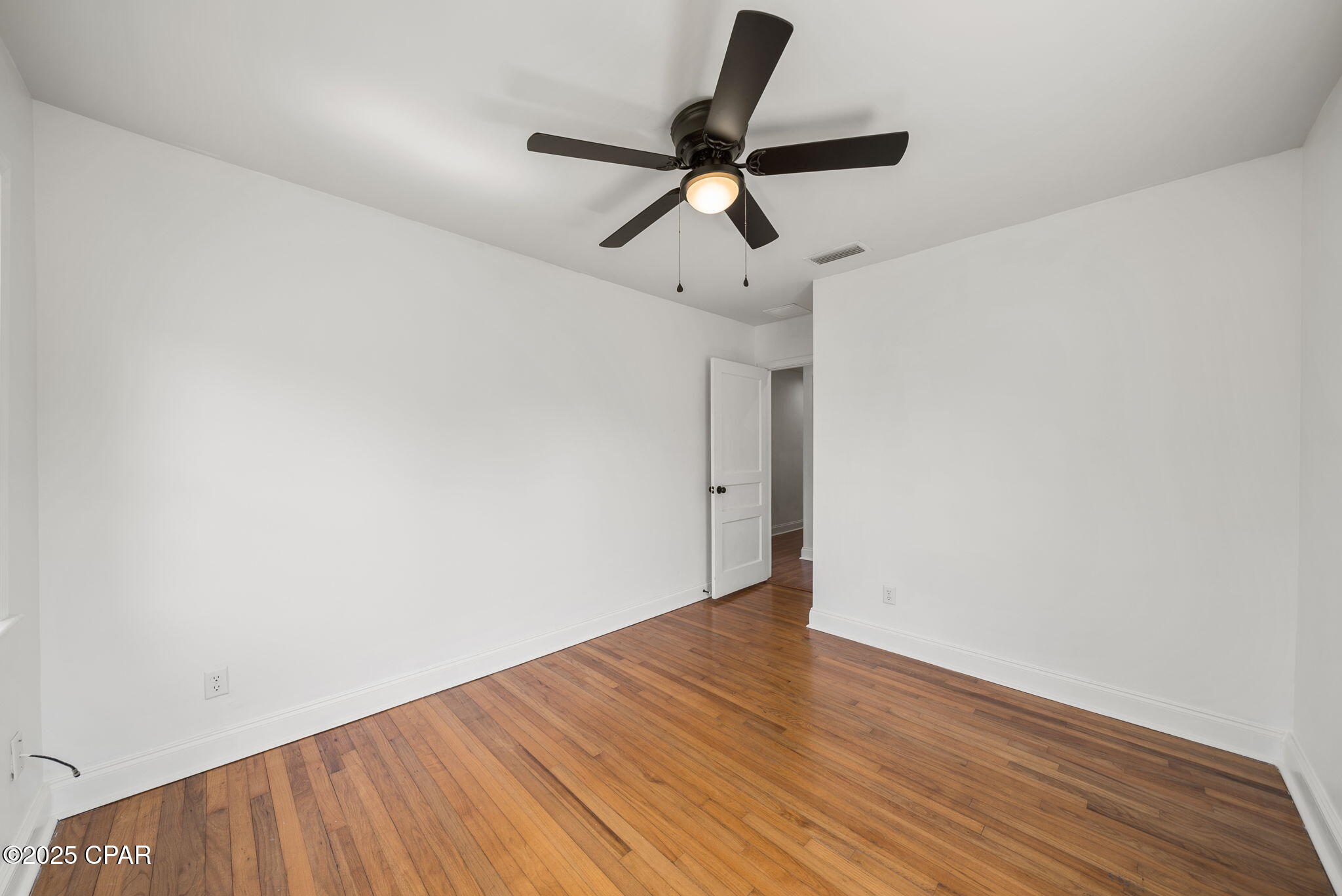 Image 23 For 900 2nd Place