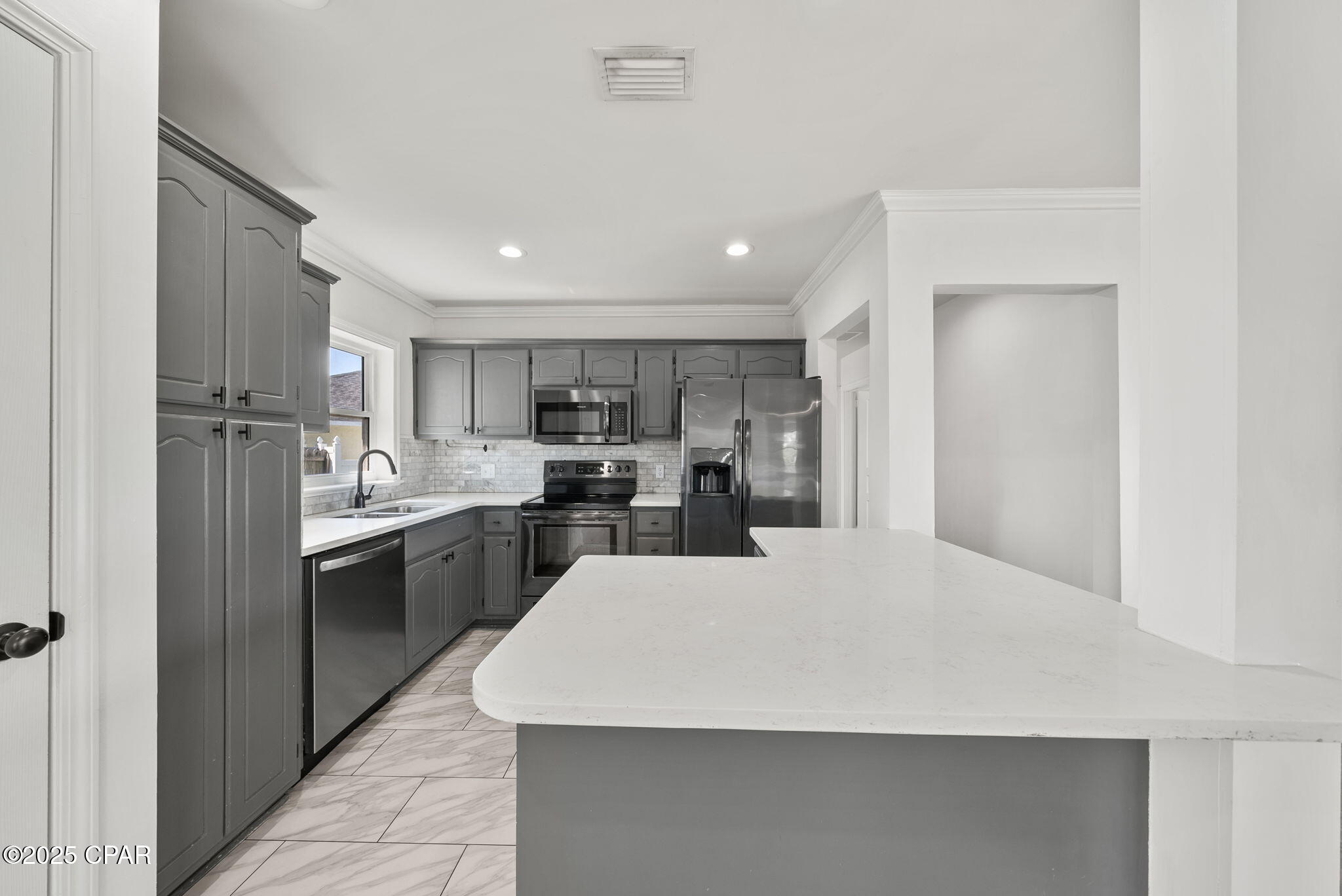 Image 9 For 900 2nd Place