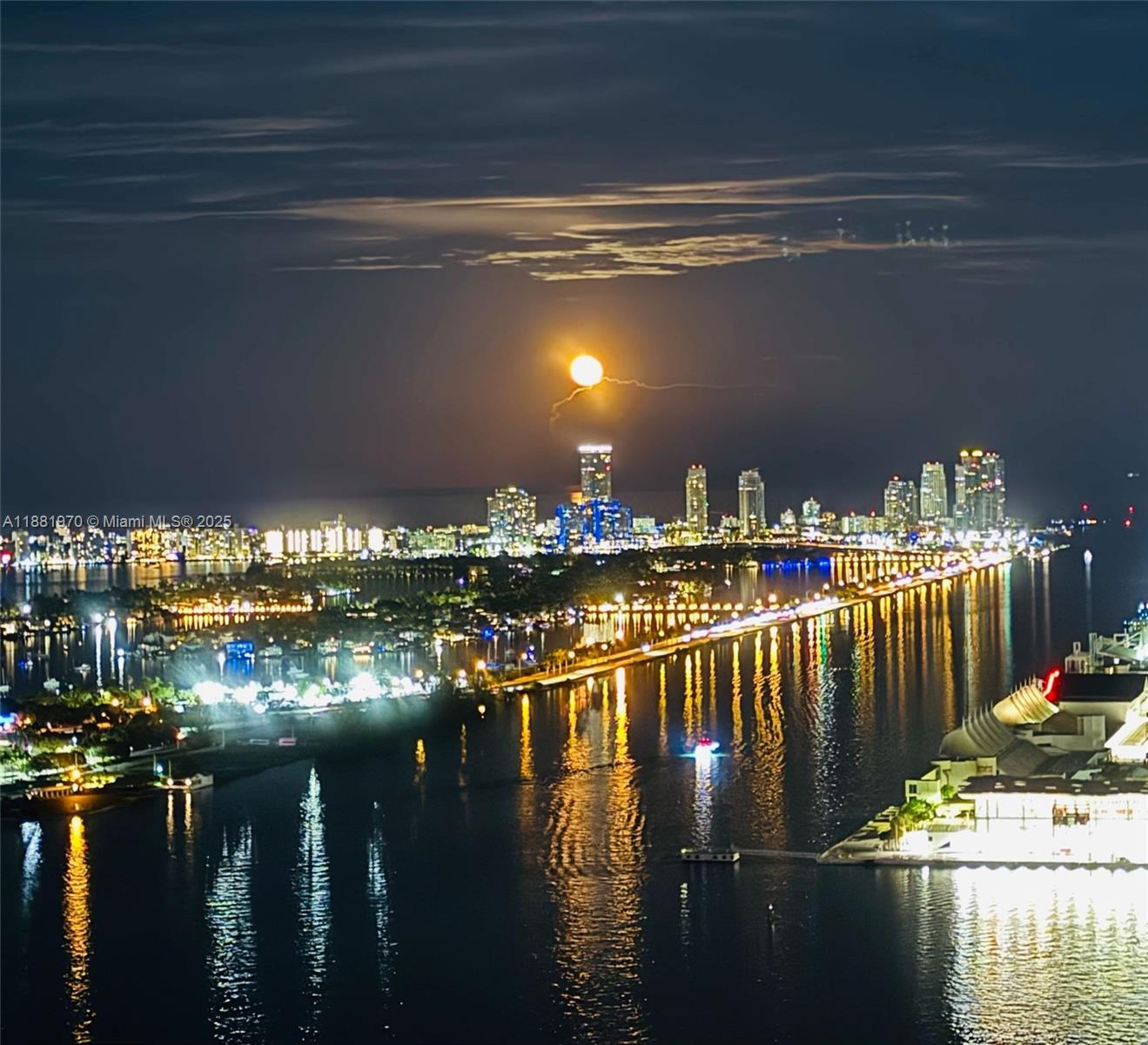 Apartamento en Venta en Miami, FL