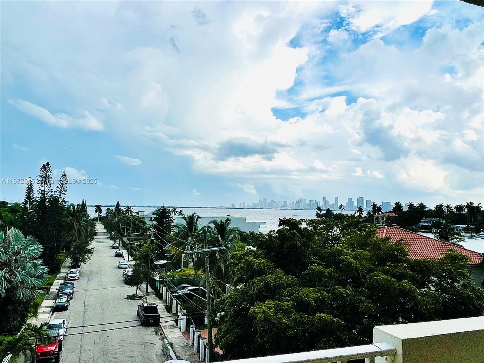 Island Place At North Bay