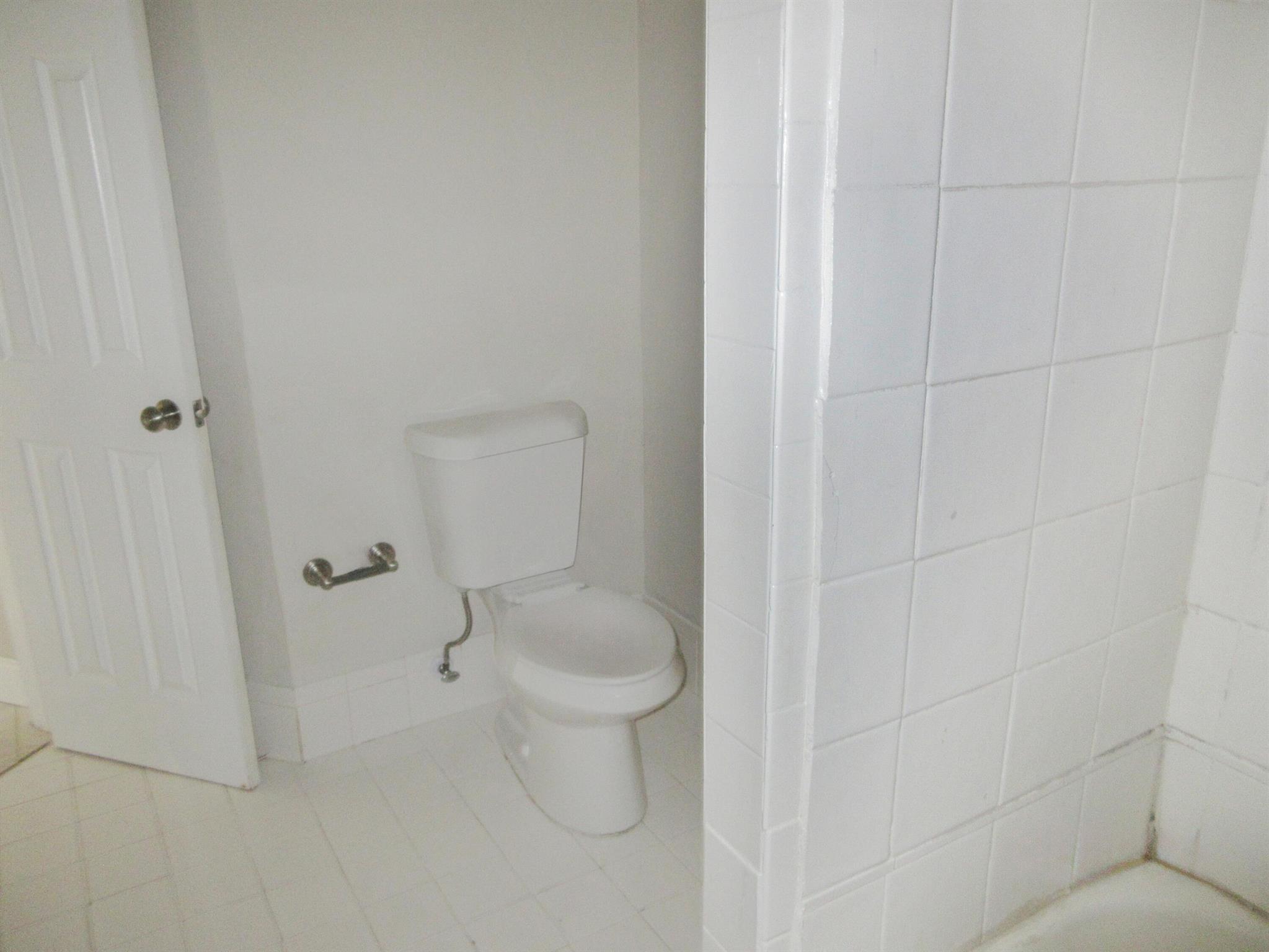 Homes for sale in Lauderdale Lakes, FL | 5039 Nw 41St Court, Lauderdale Lakes, FL 33319 | MLS# R11125899