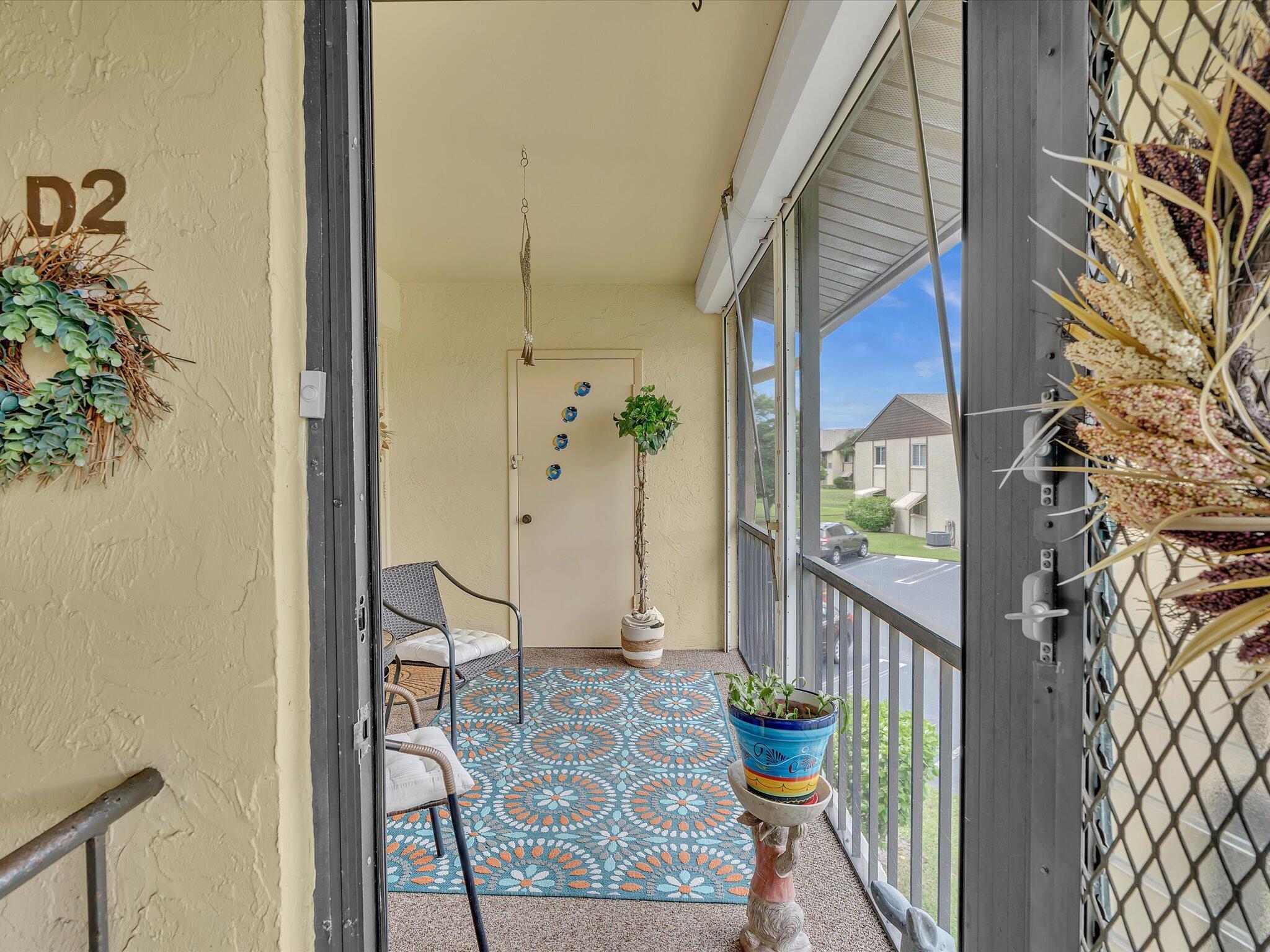 Homes for sale in Greenacres, FL | 342 Pine Ridge Circle #D-2, Greenacres, FL 33463 | MLS# R11125901