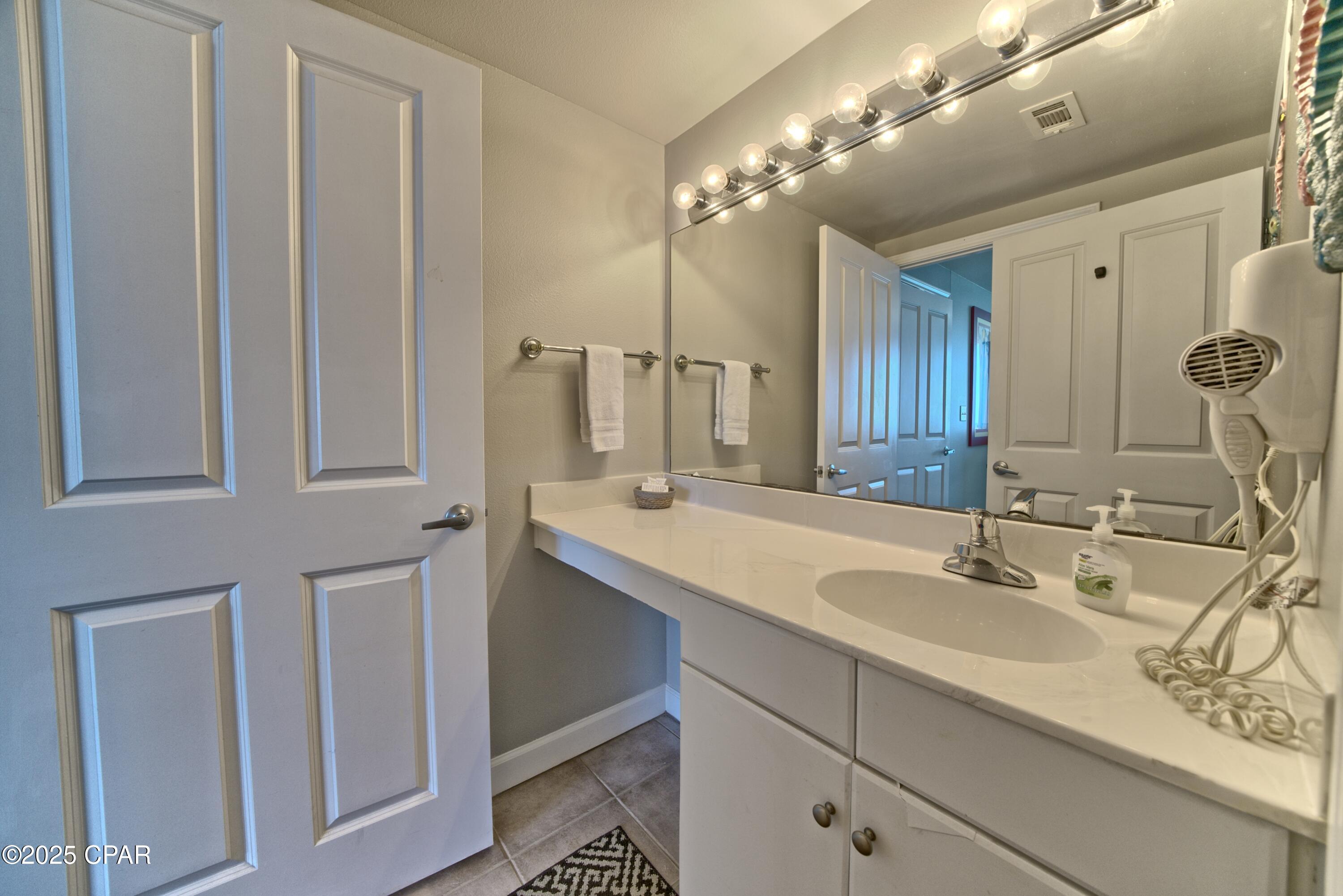 Image 31 For 9900 Thomas Drive 1301