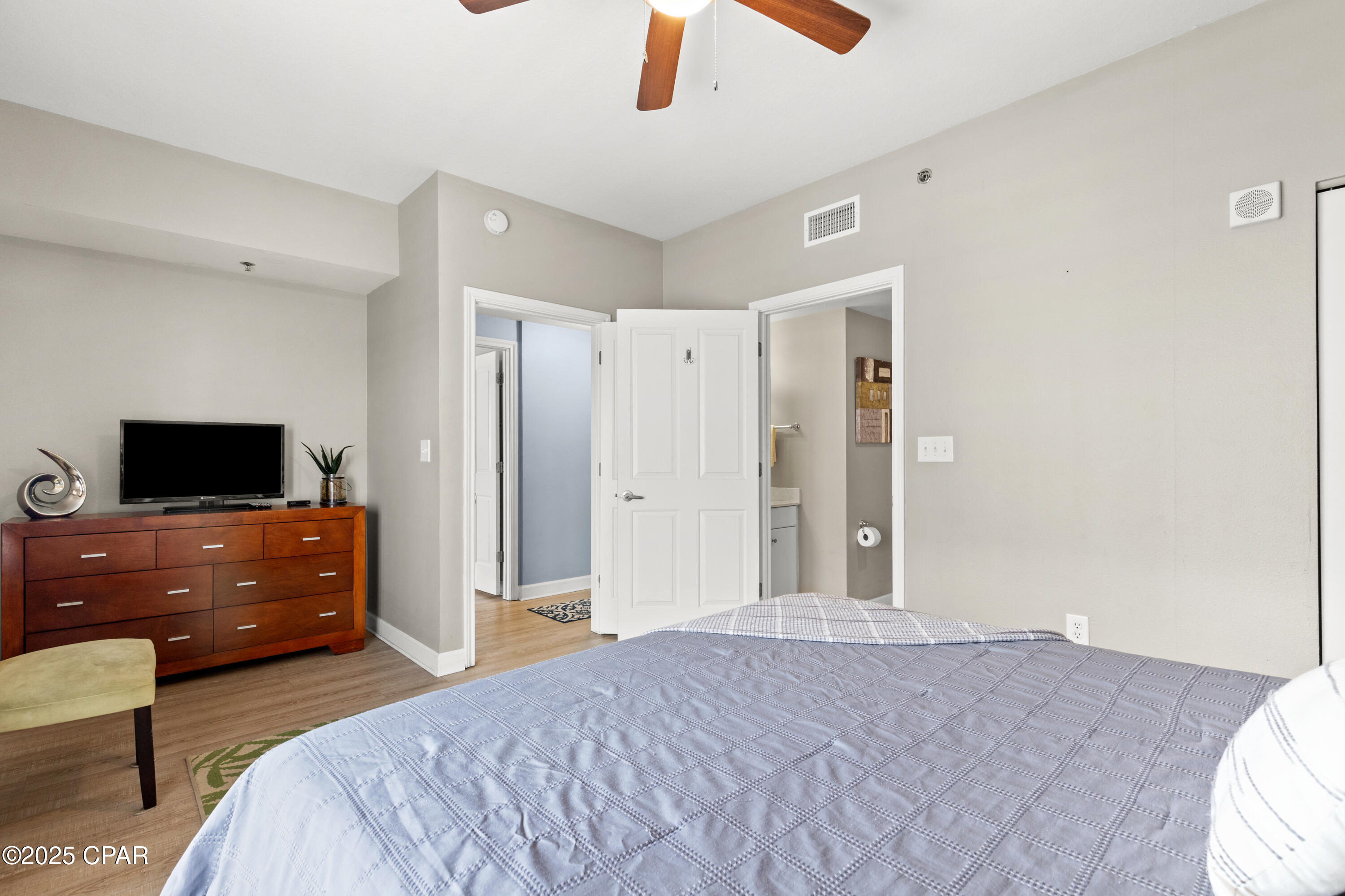 Image 13 For 9900 Thomas Drive 1019