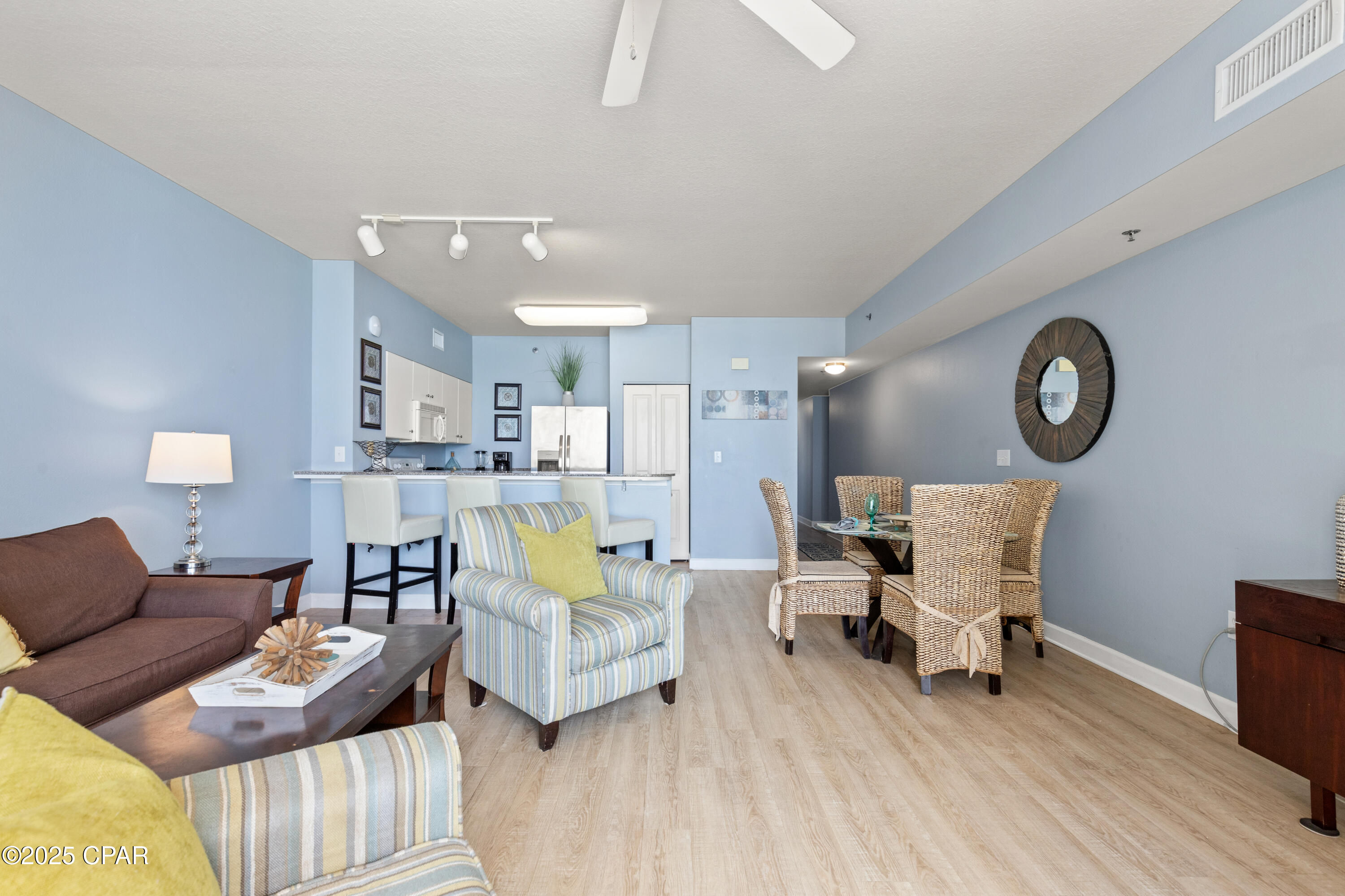 Image 4 For 9900 Thomas Drive 1019