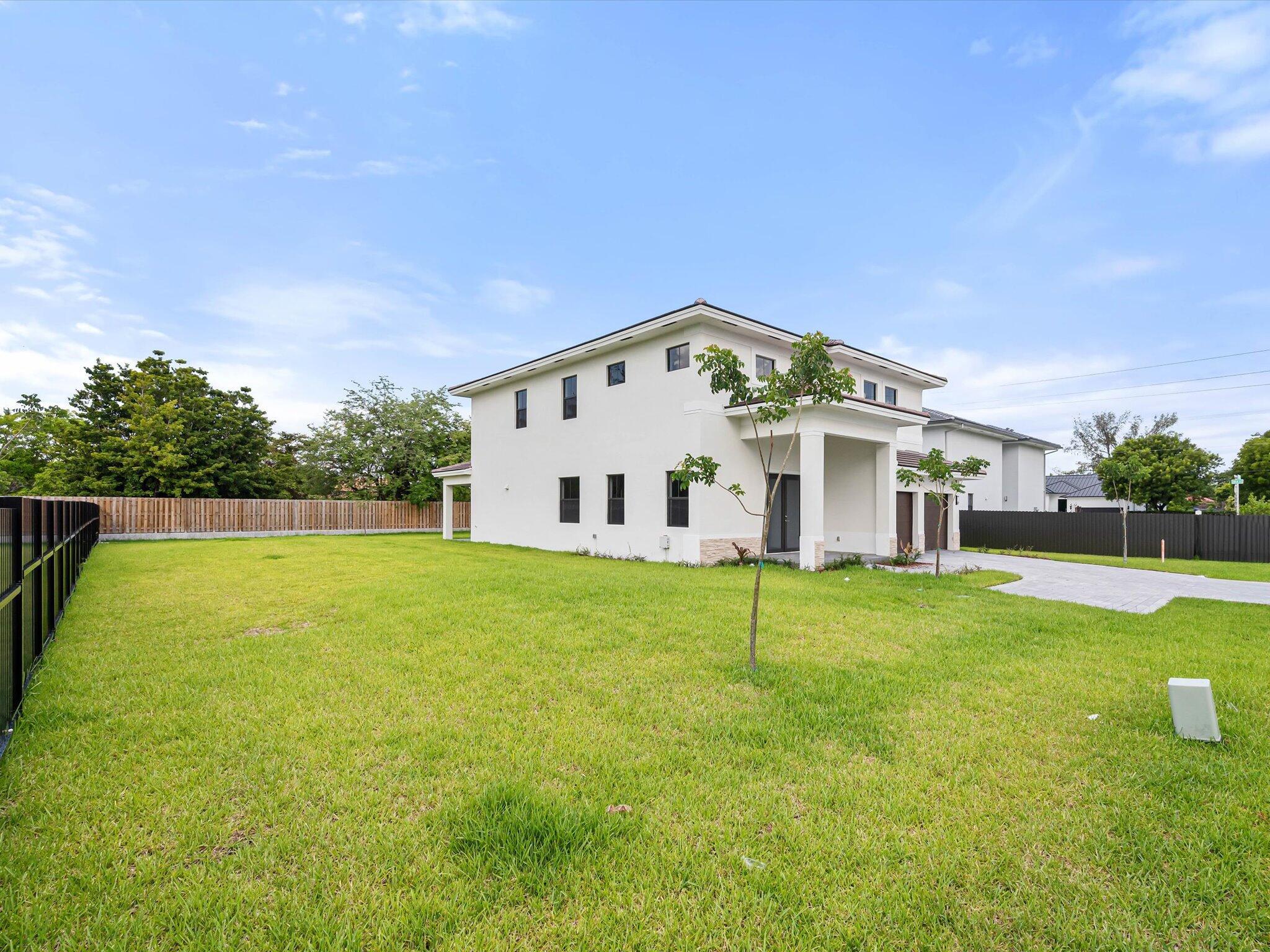 Homes for sale in Miami, FL | 355 Sw 87th Avenue, Miami, FL 33144 | MLS# R11125906