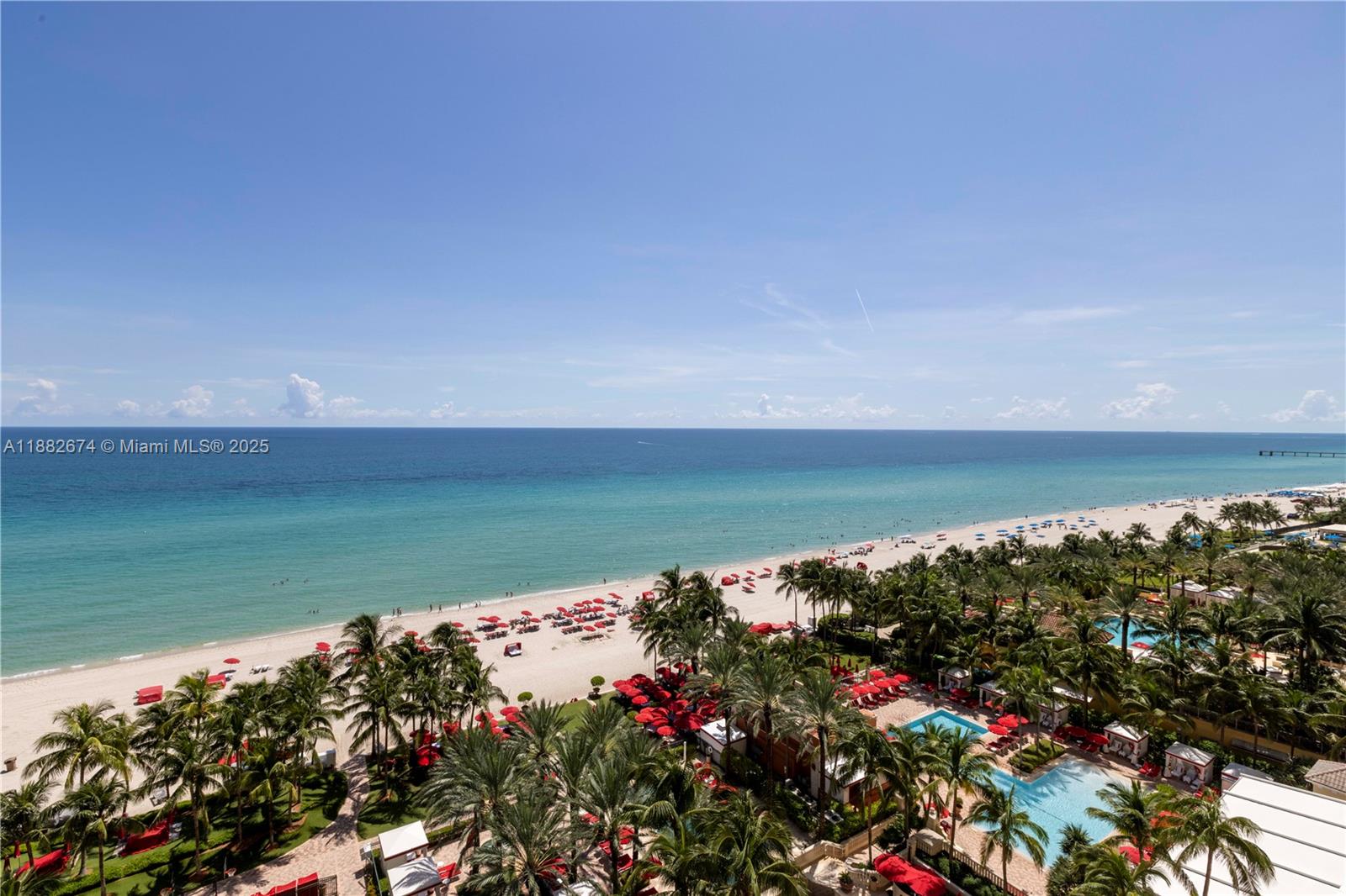 Apartamento à Venda em Sunny Isles Beach, FL