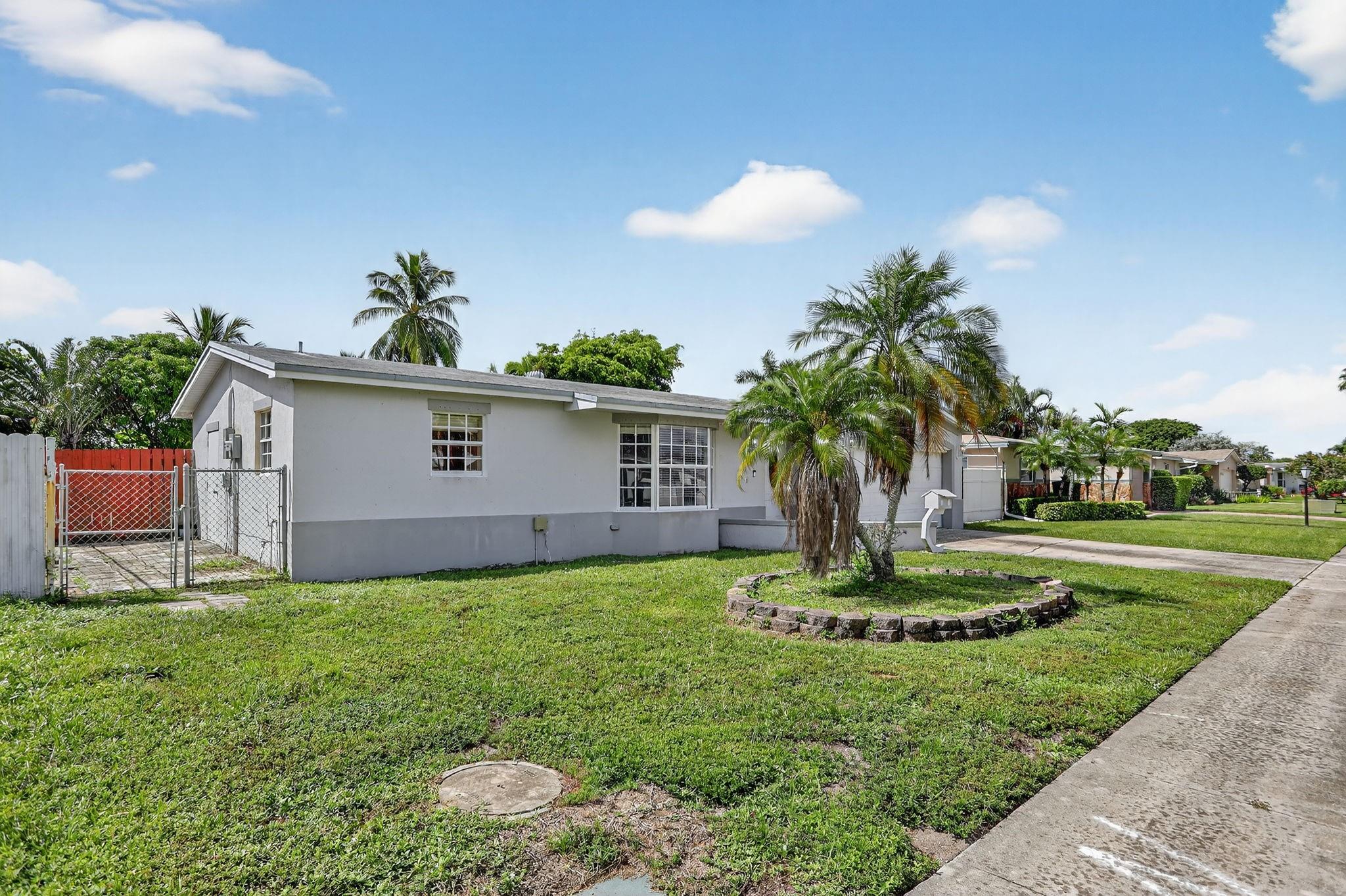 Homes for sale in Margate, FL | 6534 Nw 1St St, Margate, FL 33063 | MLS# F10527843