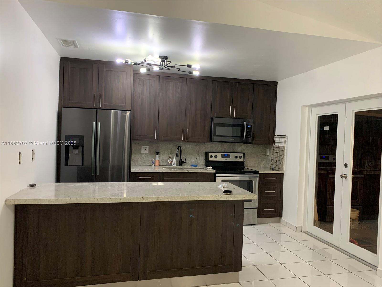 Valencia Villas Condo