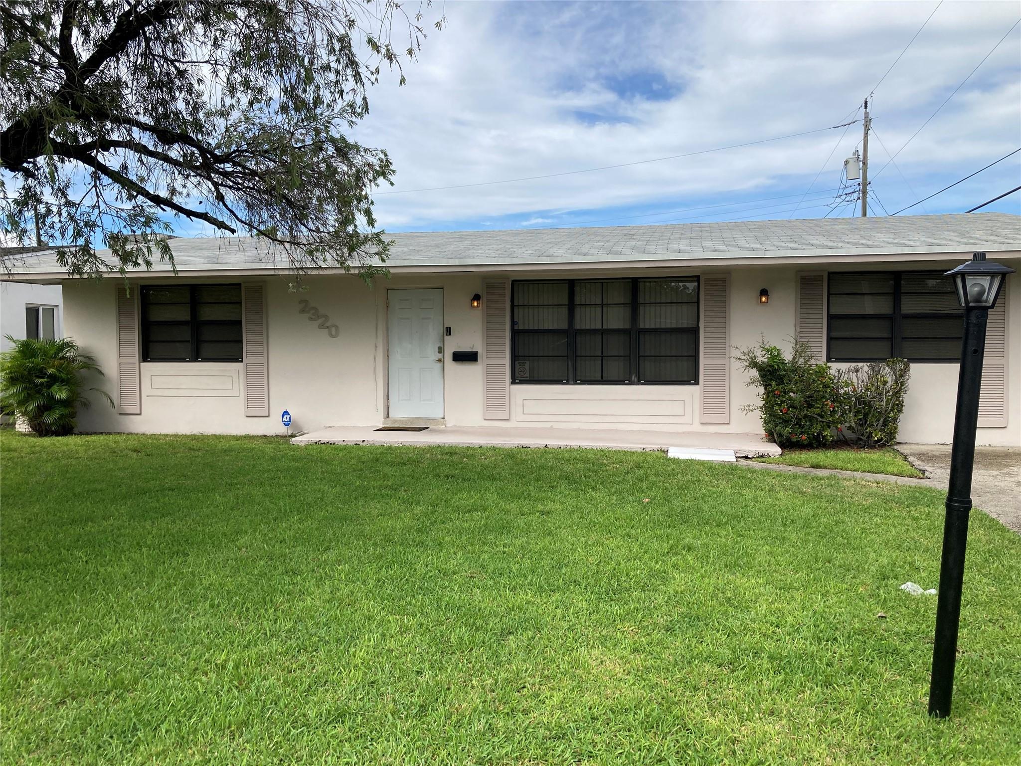 2320 Nassau Dr Miramar FL 33023 | F10527855