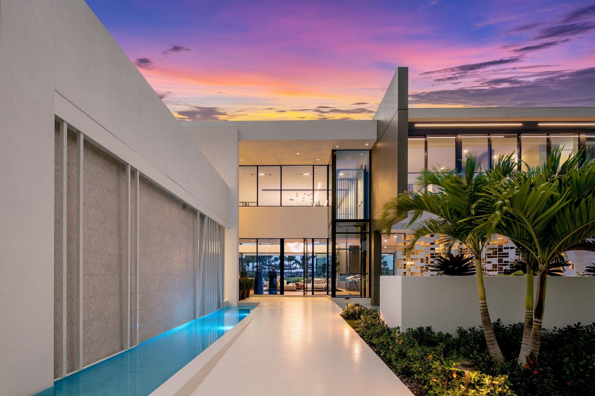 Homes for sale in Boca Raton, FL | 2633 Spanish River Road, Boca Raton, FL 33432 | MLS# R11125957