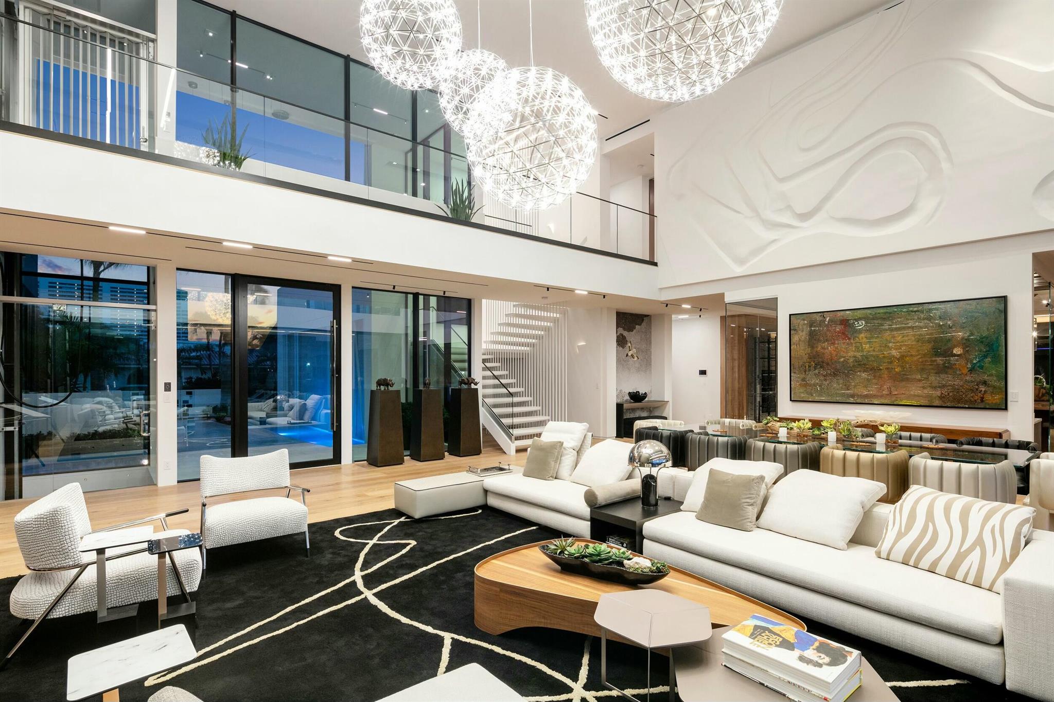 Homes for sale in Boca Raton, FL | 2633 Spanish River Road, Boca Raton, FL 33432 | MLS# R11125957