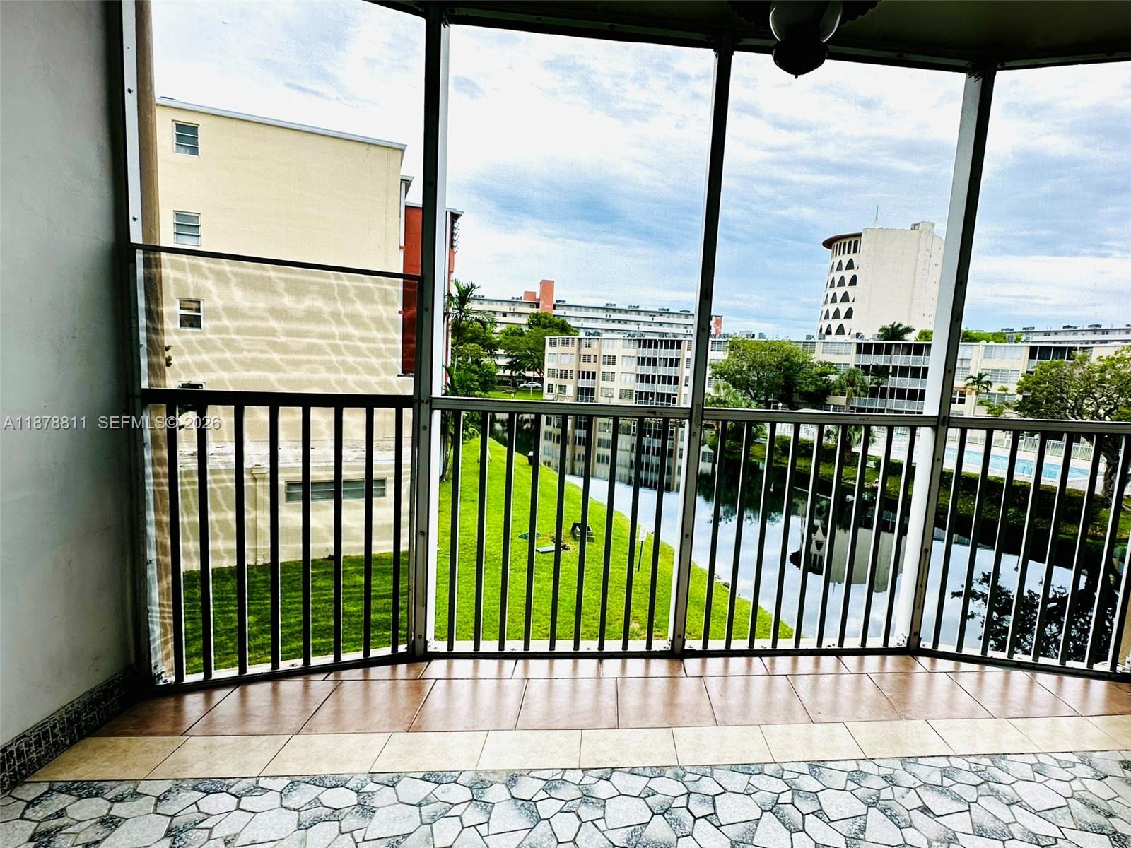 Jade Winds Group Bamboo G