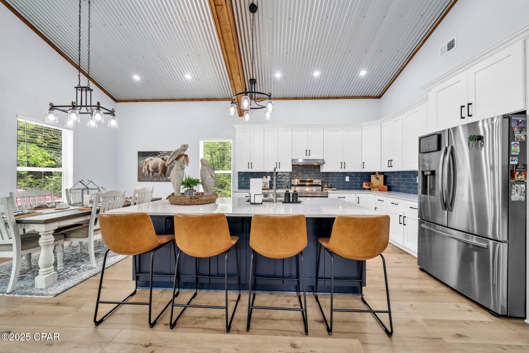 Image 26 For 52 Lazy Bone Street