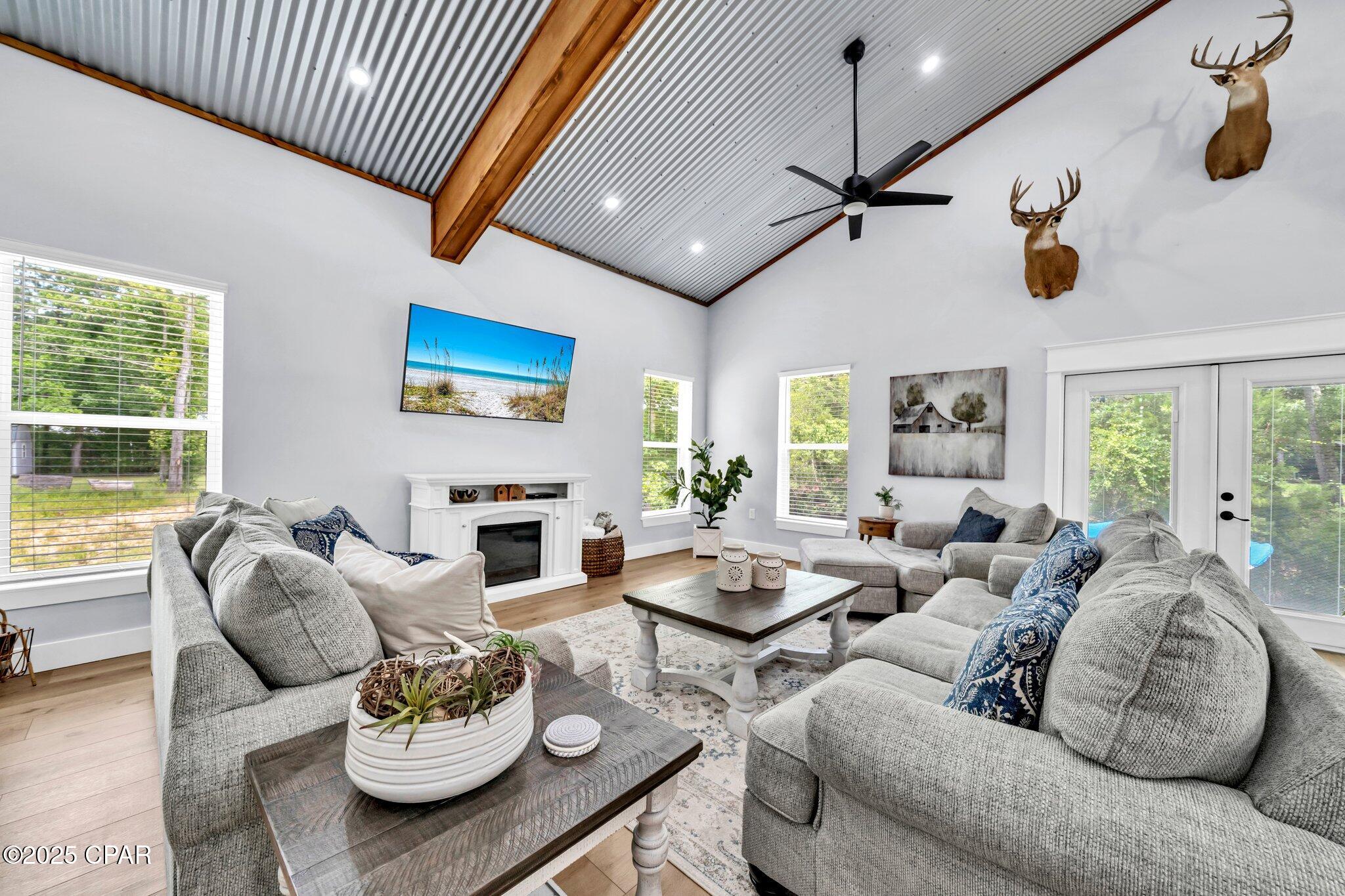 Image 34 For 52 Lazy Bone Street