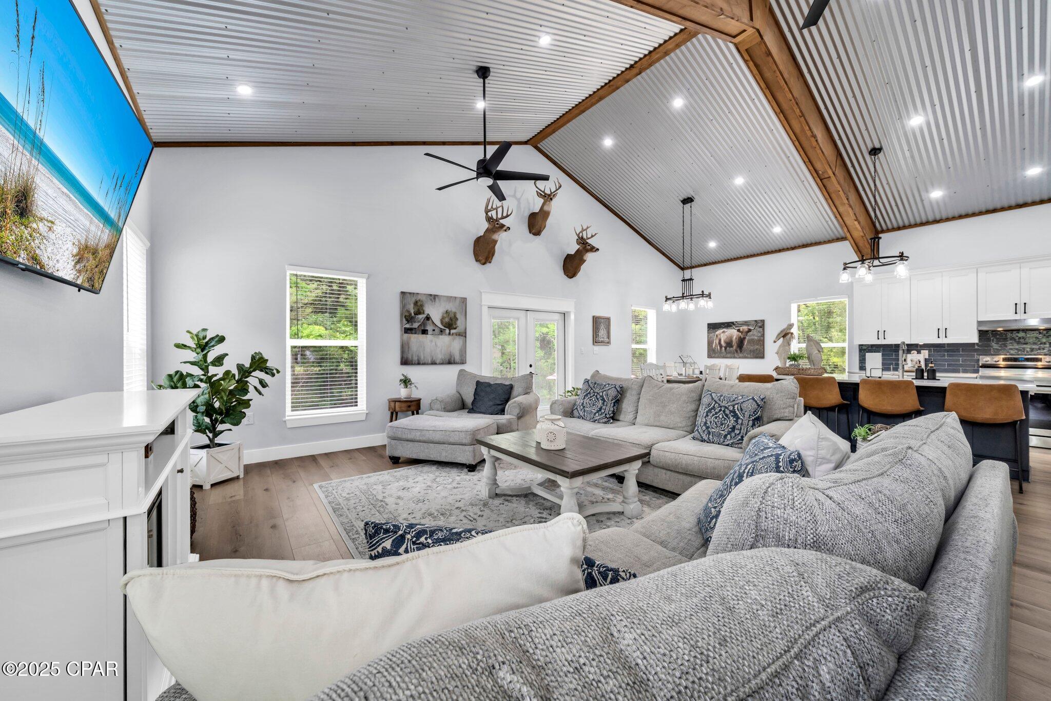 Image 35 For 52 Lazy Bone Street