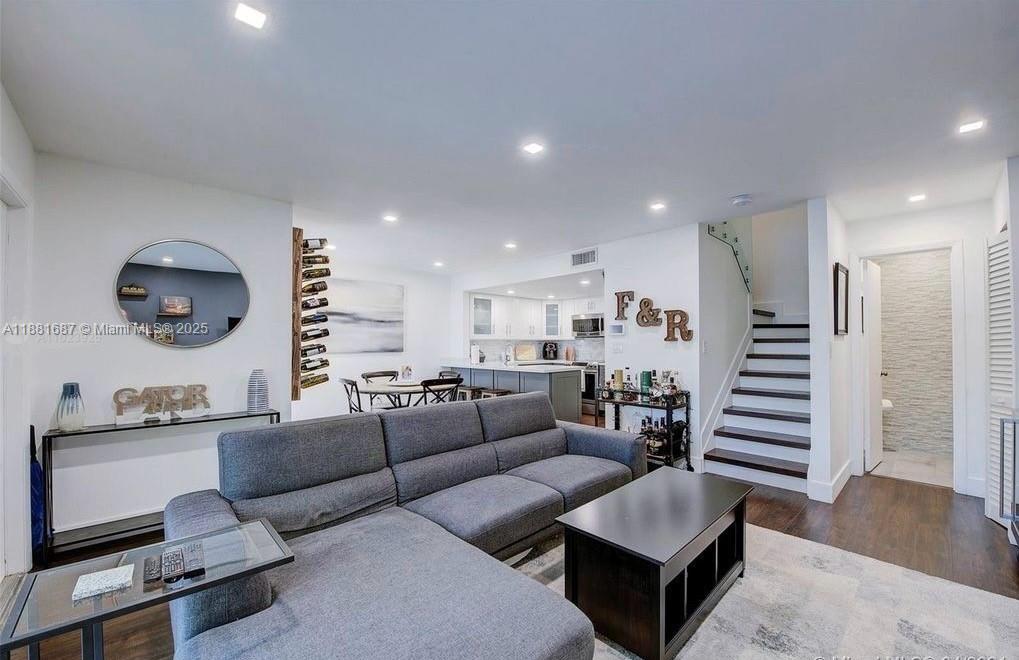 Gables Point III Condo