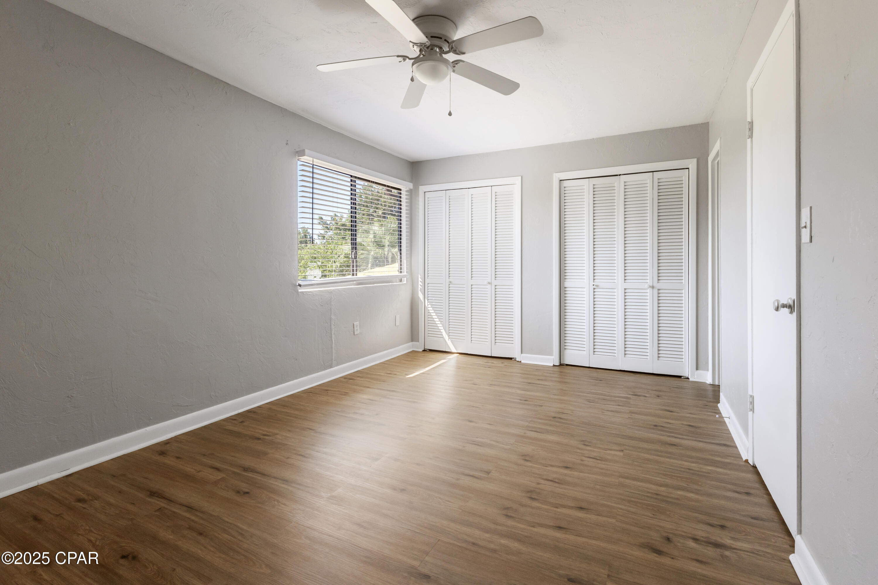 Image 11 For 1025 19th 28b Street 28b