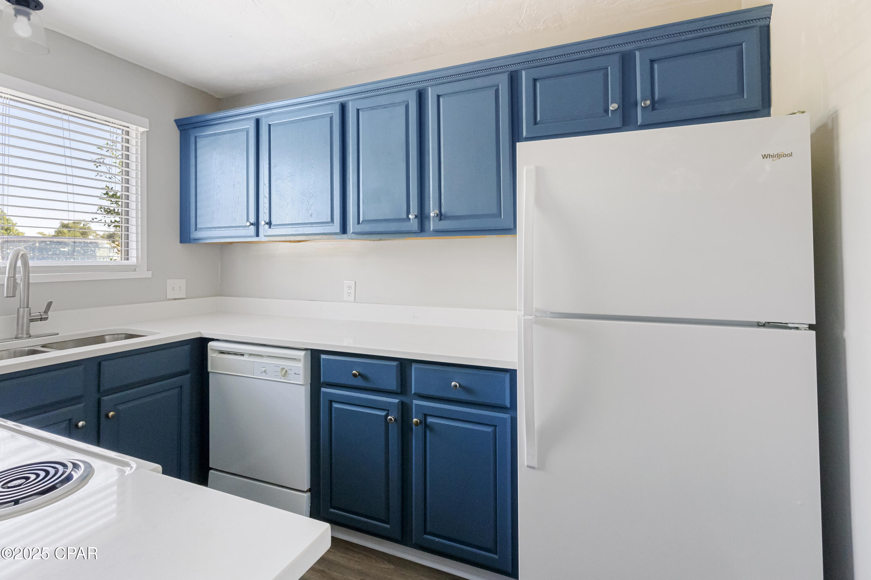 Image 6 For 1025 19th 28b Street 28b