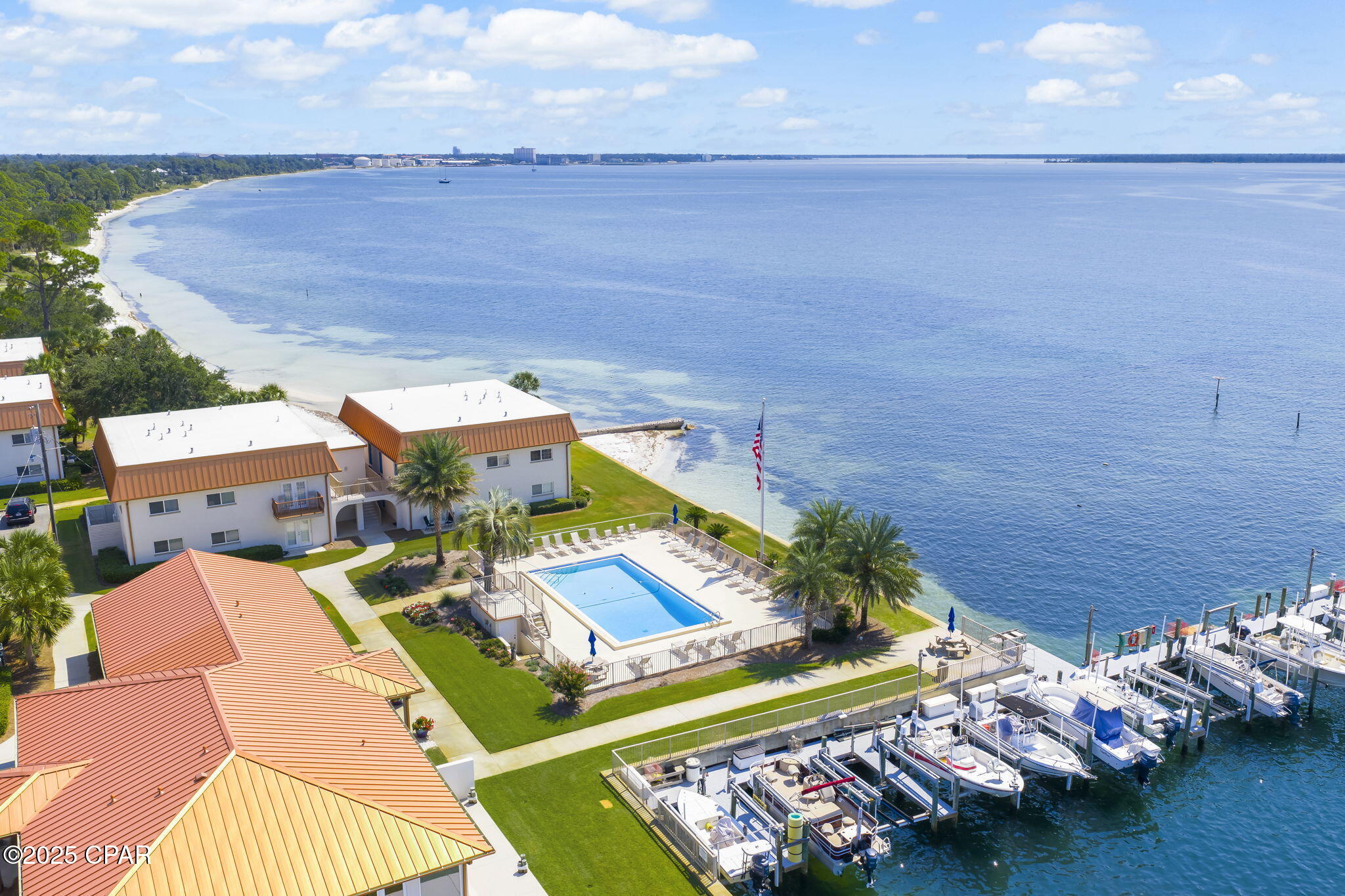 Image 25 For 2100 Beach Drive A101