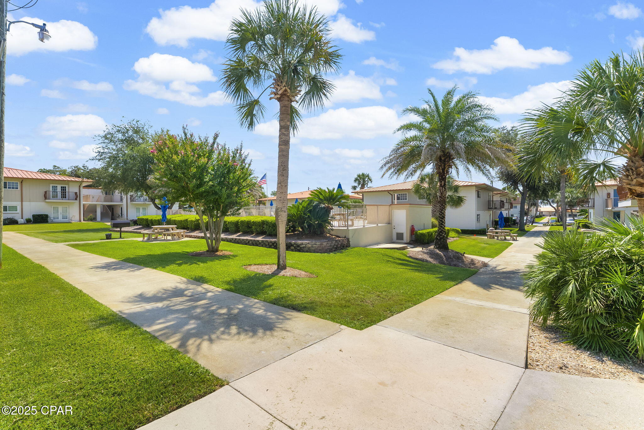 Image 37 For 2100 Beach Drive A101