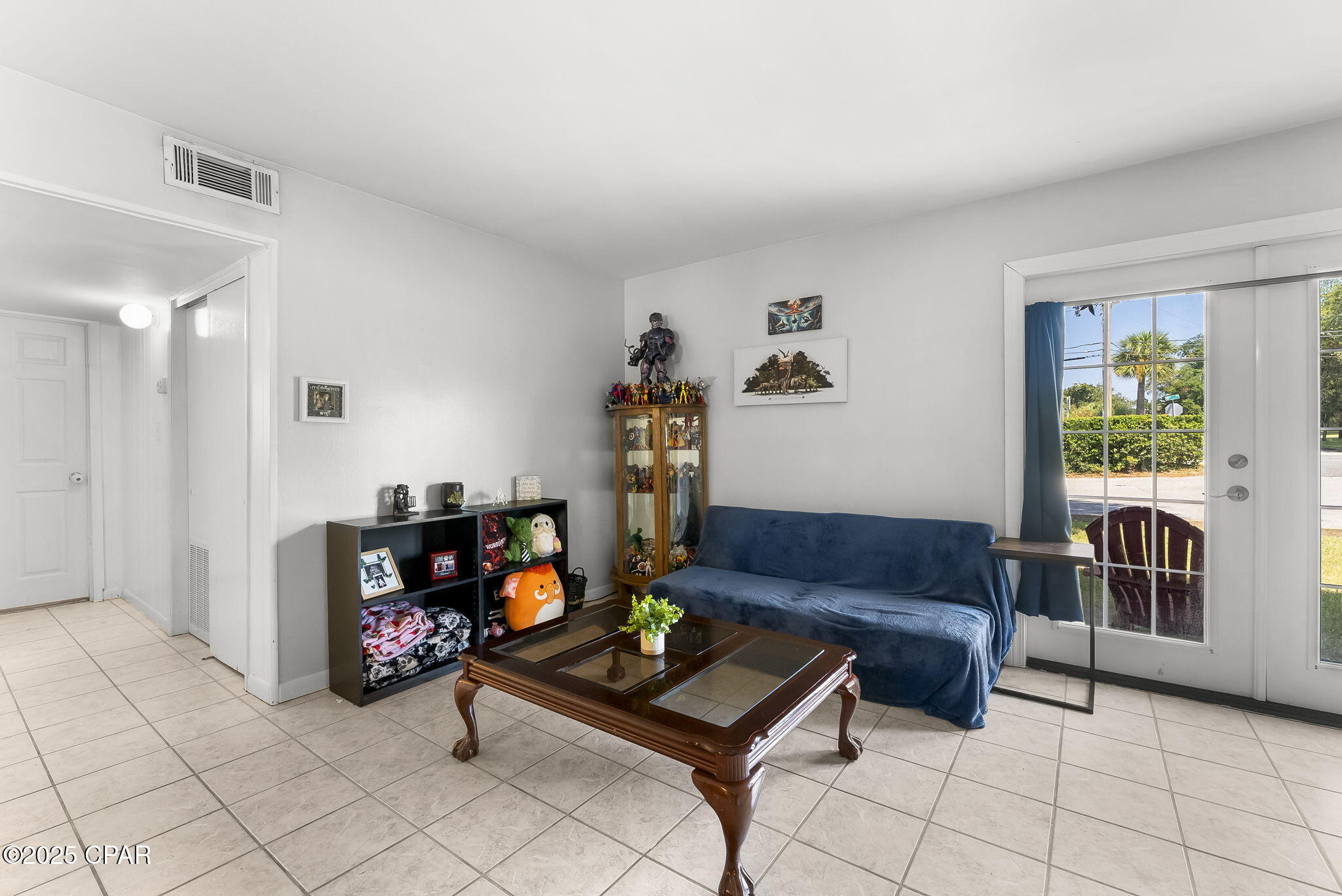 Image 7 For 2100 Beach Drive A101