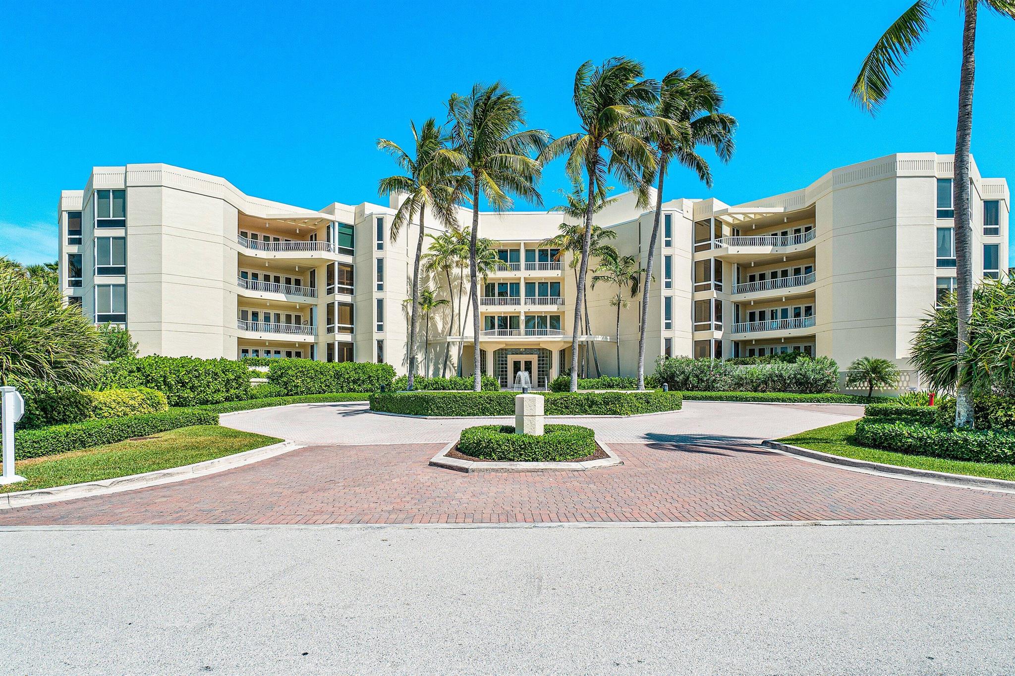 Homes for sale in Stuart, FL | 3001 Se Island Point Lane #14, Stuart, FL 34996 | MLS# R11126066