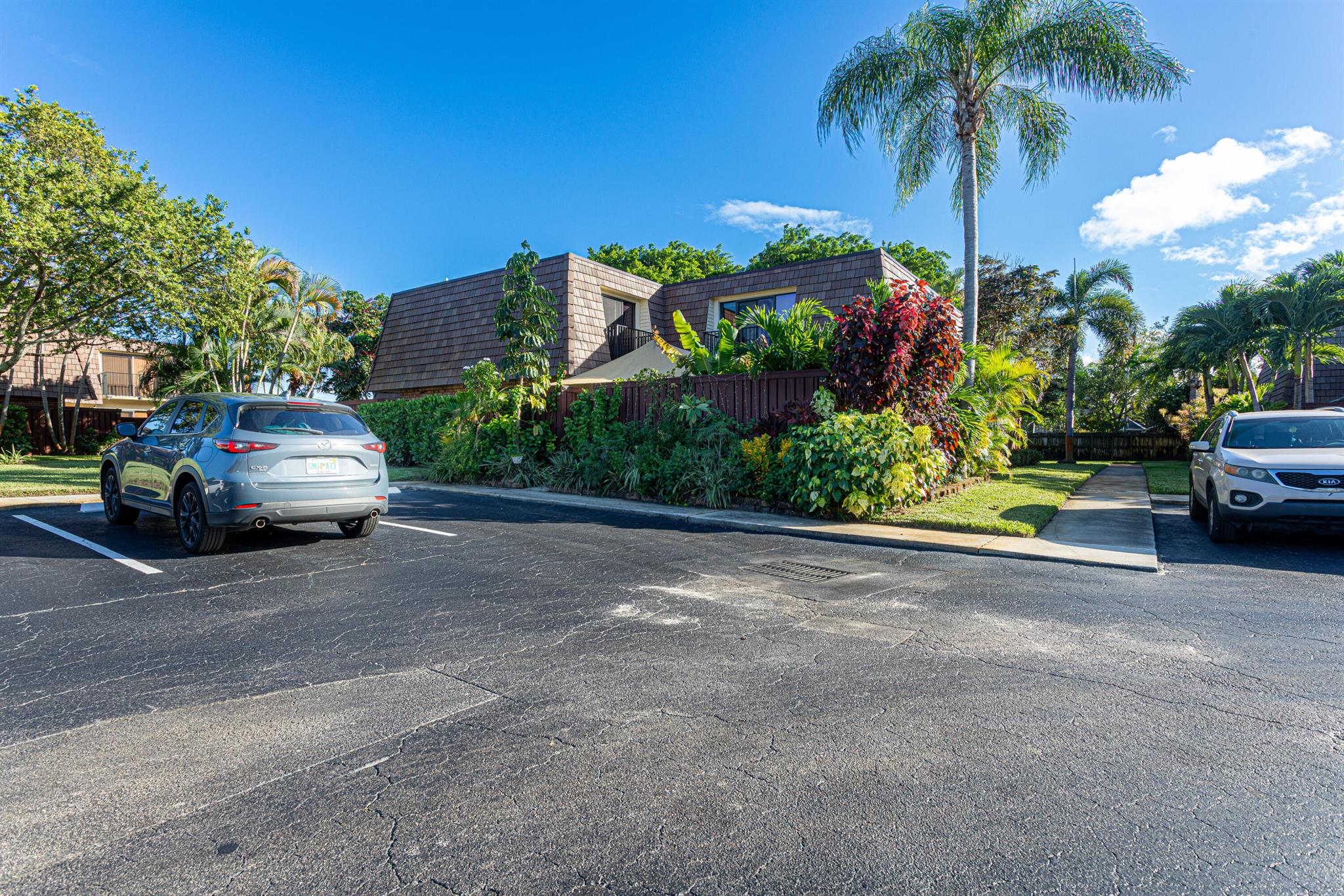 Homes for sale in Deerfield Beach, FL | 2716 Sw 15th Street, Deerfield Beach, FL 33442 | MLS# R11126068