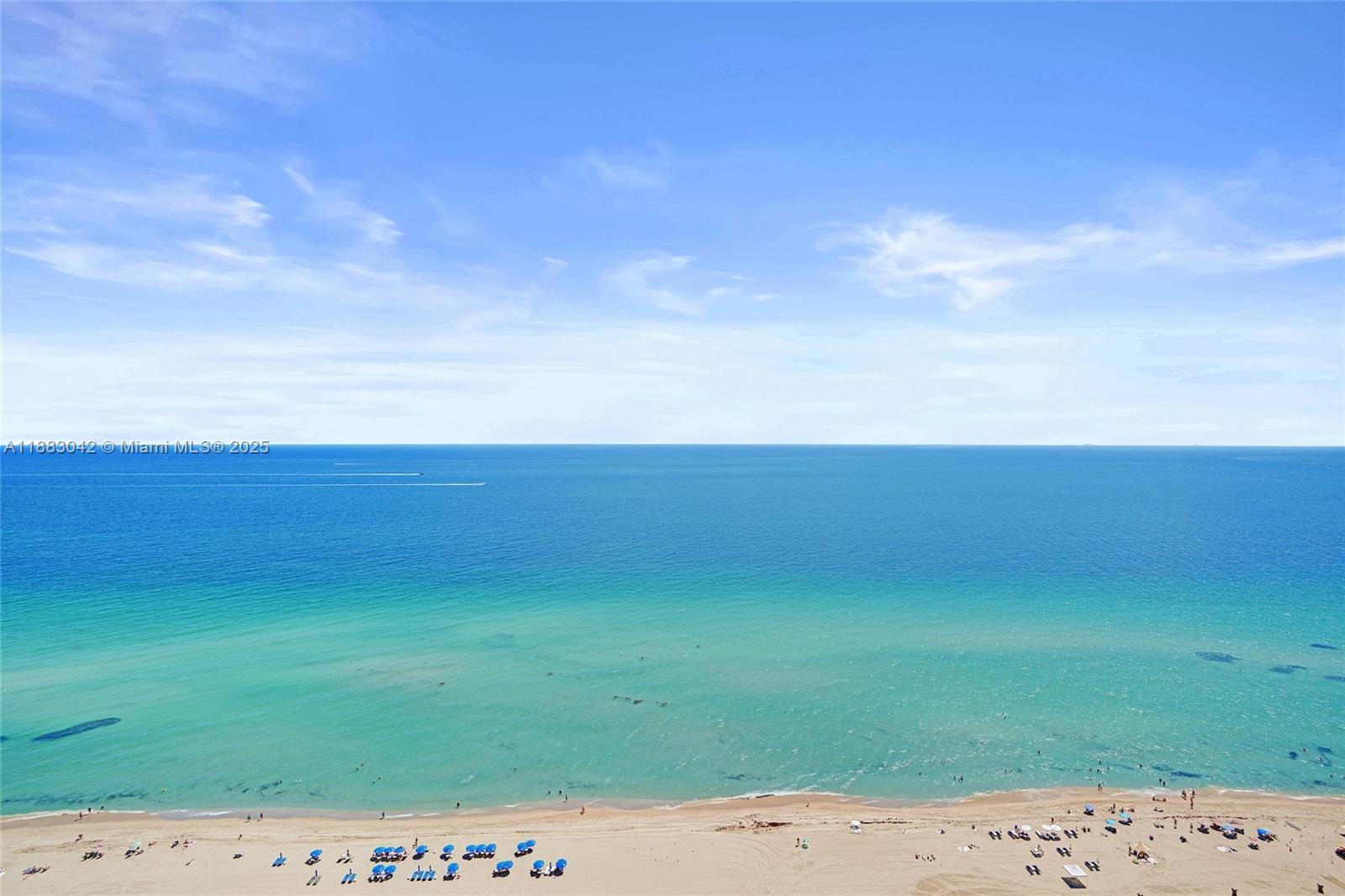 Apartamento à Venda em Sunny Isles Beach, FL