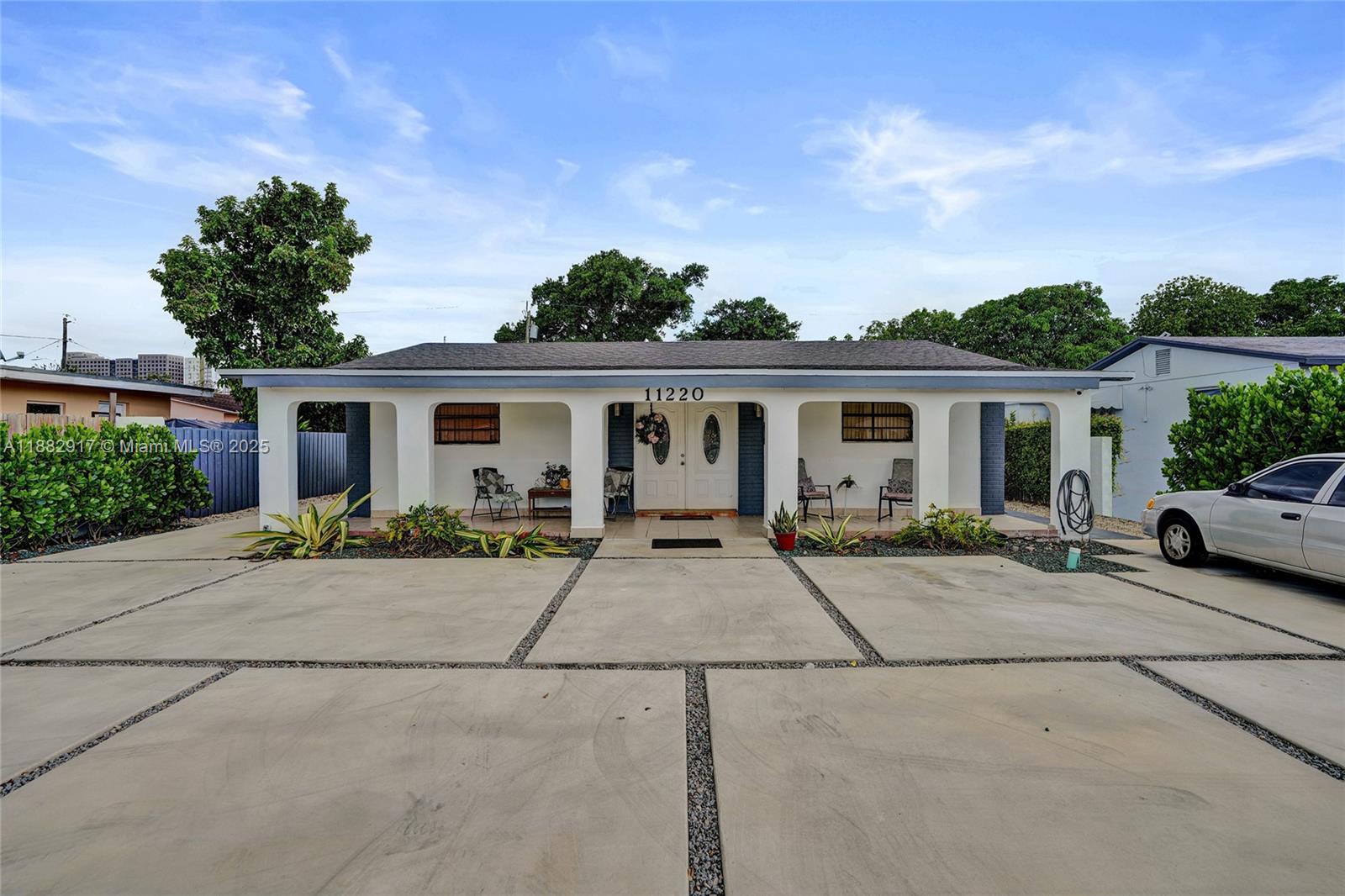 Sweetwater Groves .14 Ac