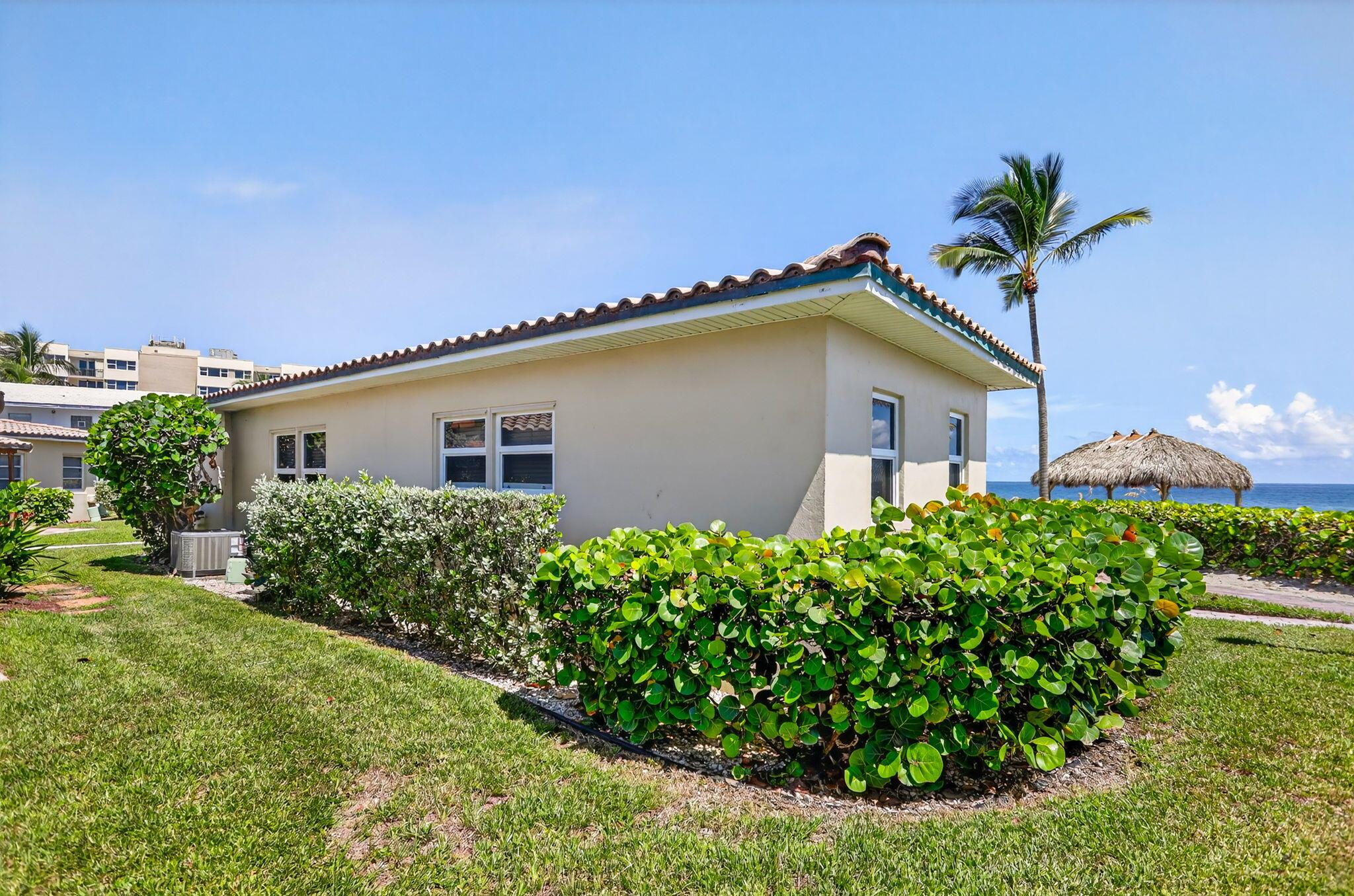 Homes for sale in Hillsboro Beach, FL | 1225 Hillsboro Mile #B2, Hillsboro Beach, FL 33062 | MLS# R11126106